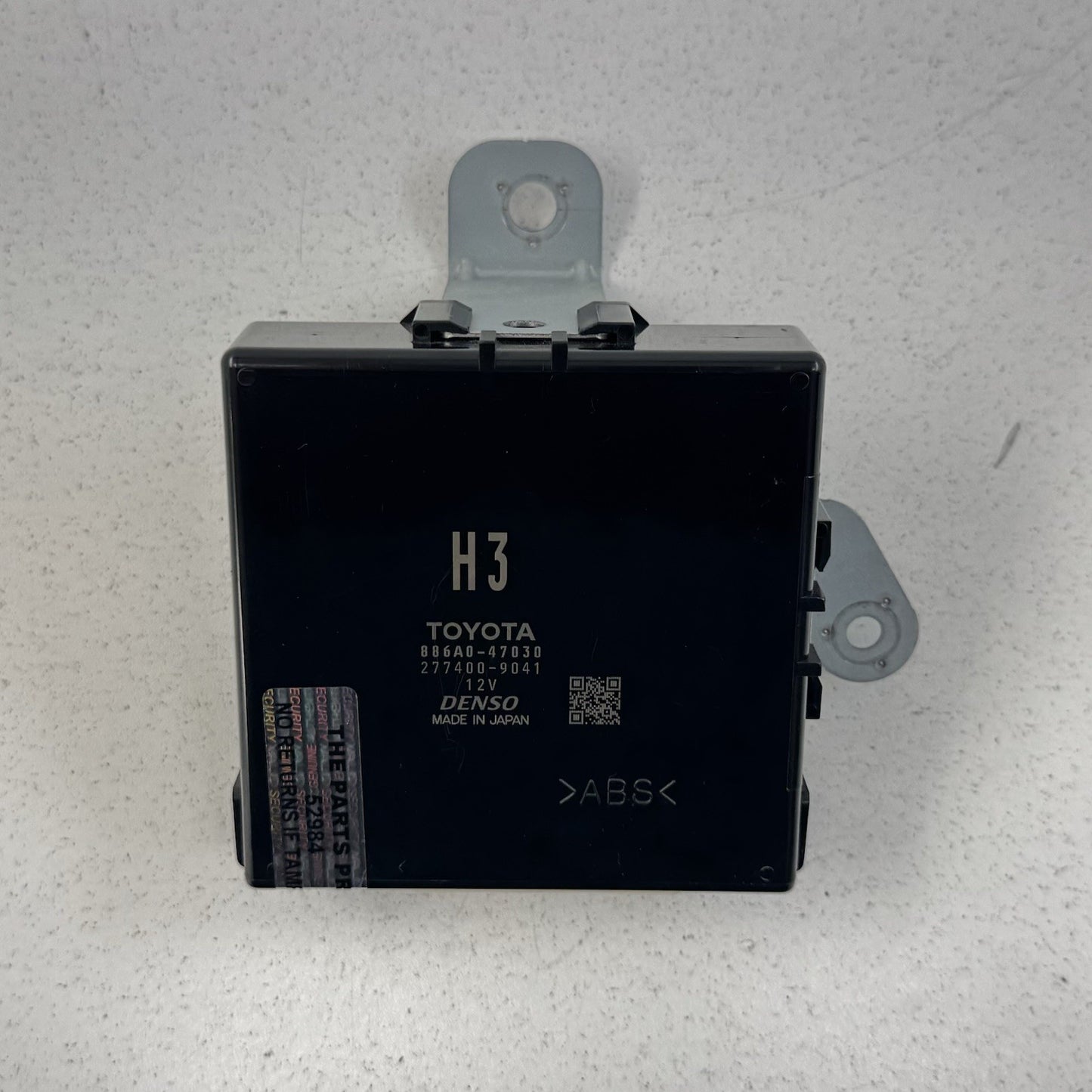 19-21 Toyota Prius Prime Heat Pump Module 886A0-47030 OEM