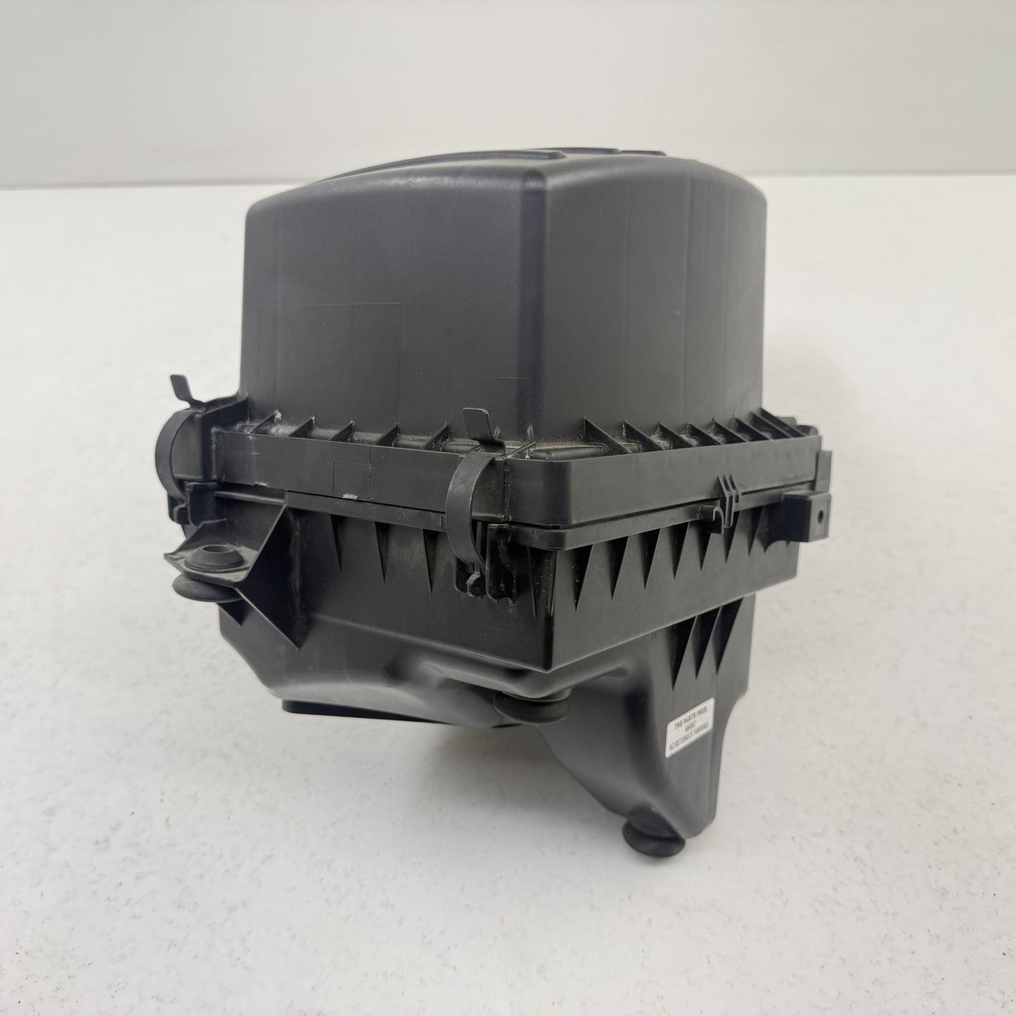 2018-2026 Dodge Durango SRT 392 6.4L Air Cleaner Box Air Filter Intake Box OEM