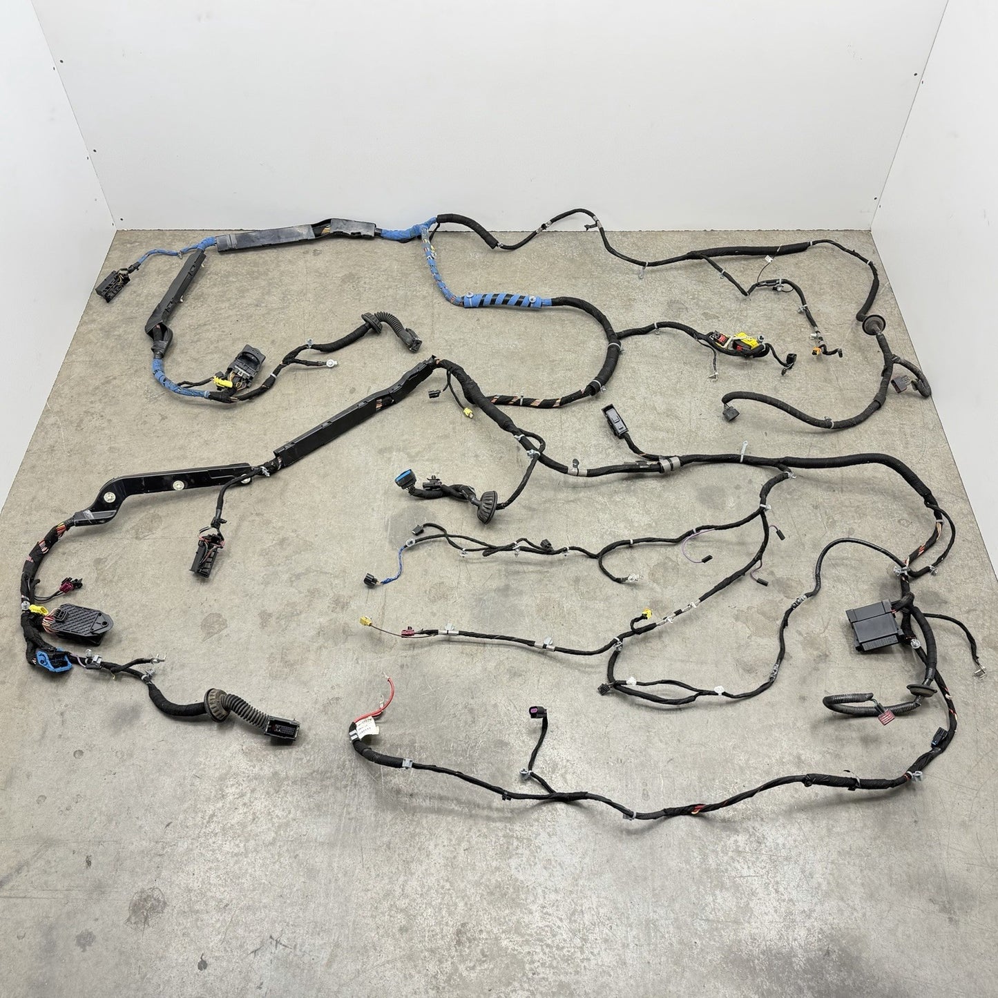 14-15 Chevrolet Camaro SS 1LE Chassis Main Body Wiring Wire Harness 23170111 OEM