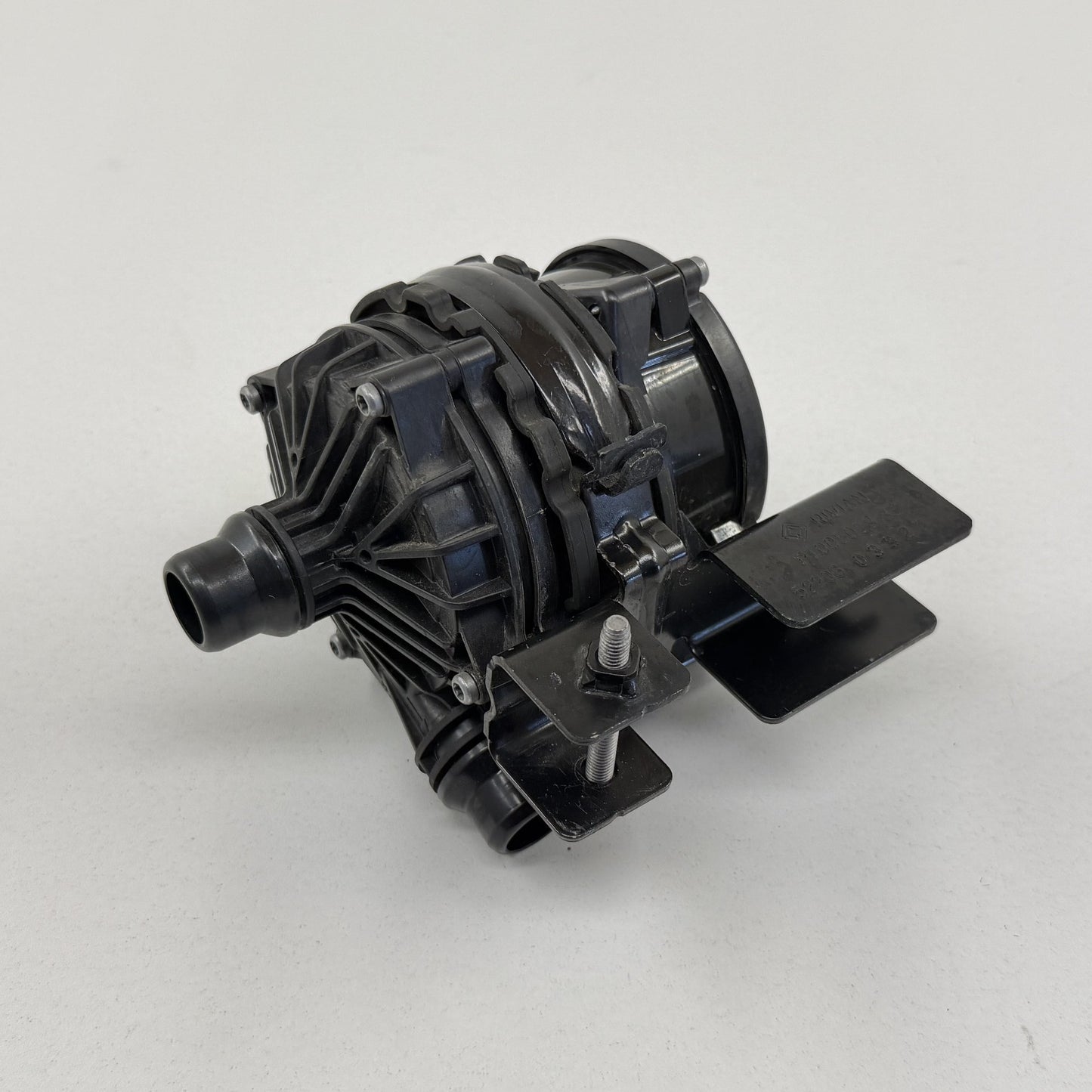 2022-2024 Rivian R1S Right Front Auxiliary Coolant Water Pump PT00061591-E OEM
