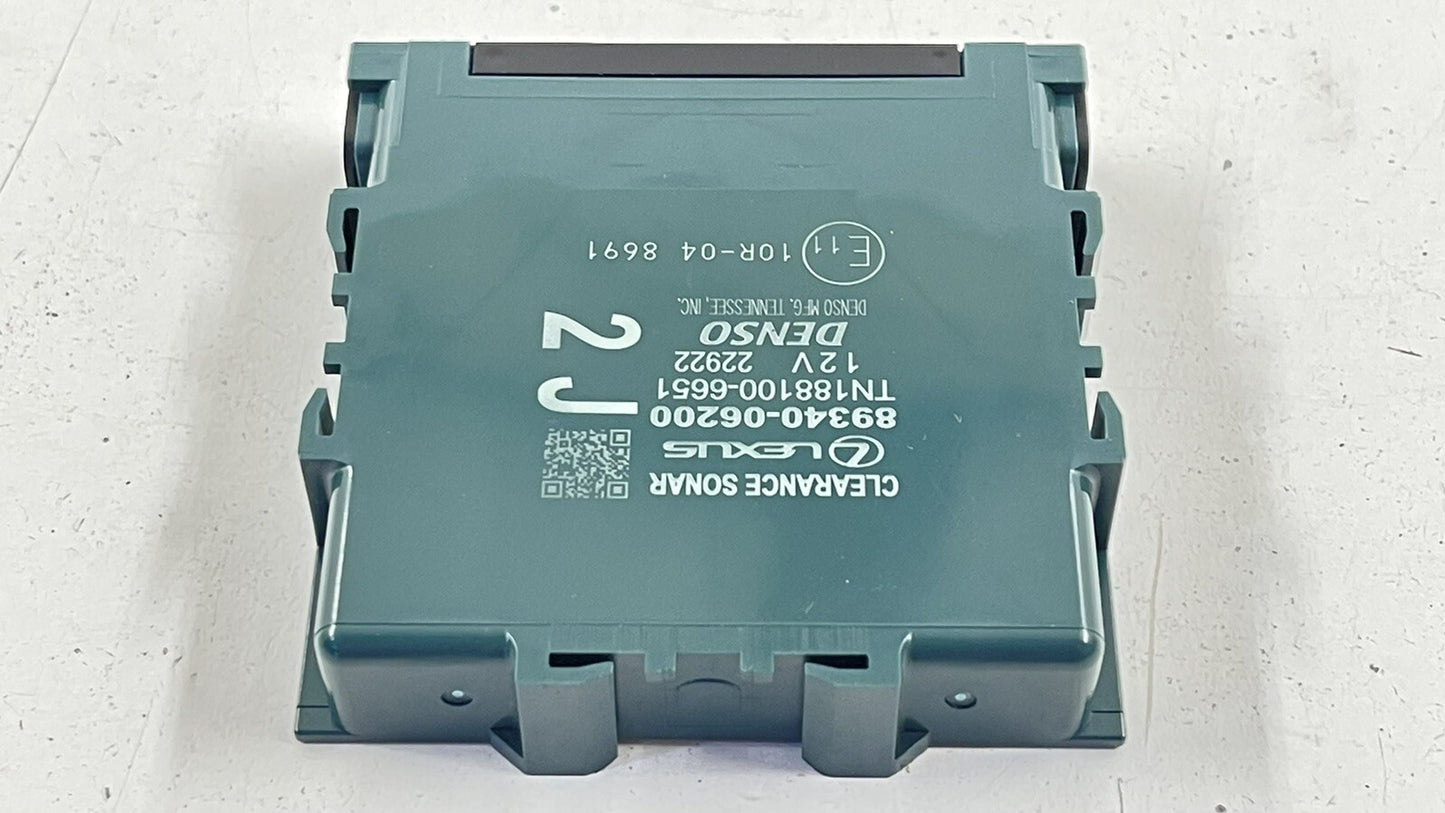 19-22 LEXUS ES300H DRIVER PARK ASSIST CLEARANCE SONAR MODULE 89340-06200 OEM