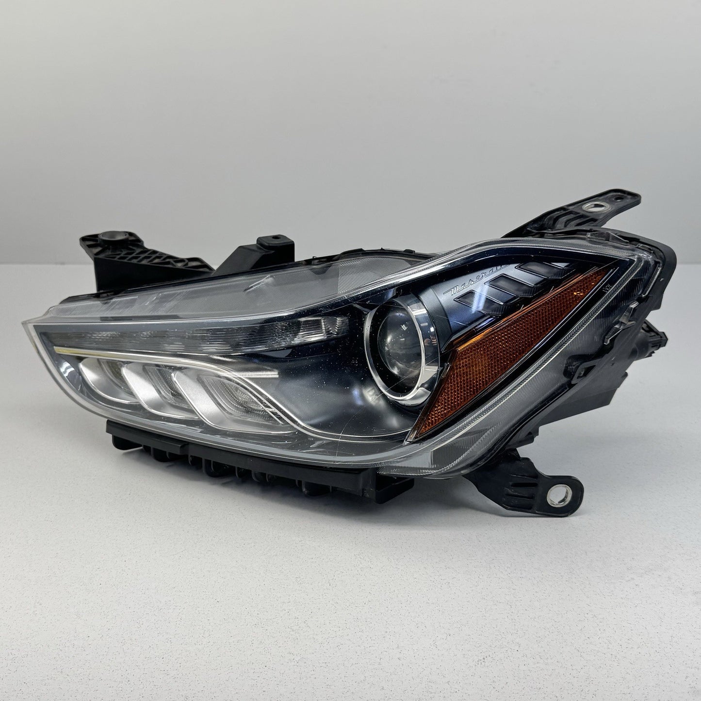 14-20 Maserati Ghibli Left Front Headlight Head Light Lamp Non AFS Adaptive OEM
