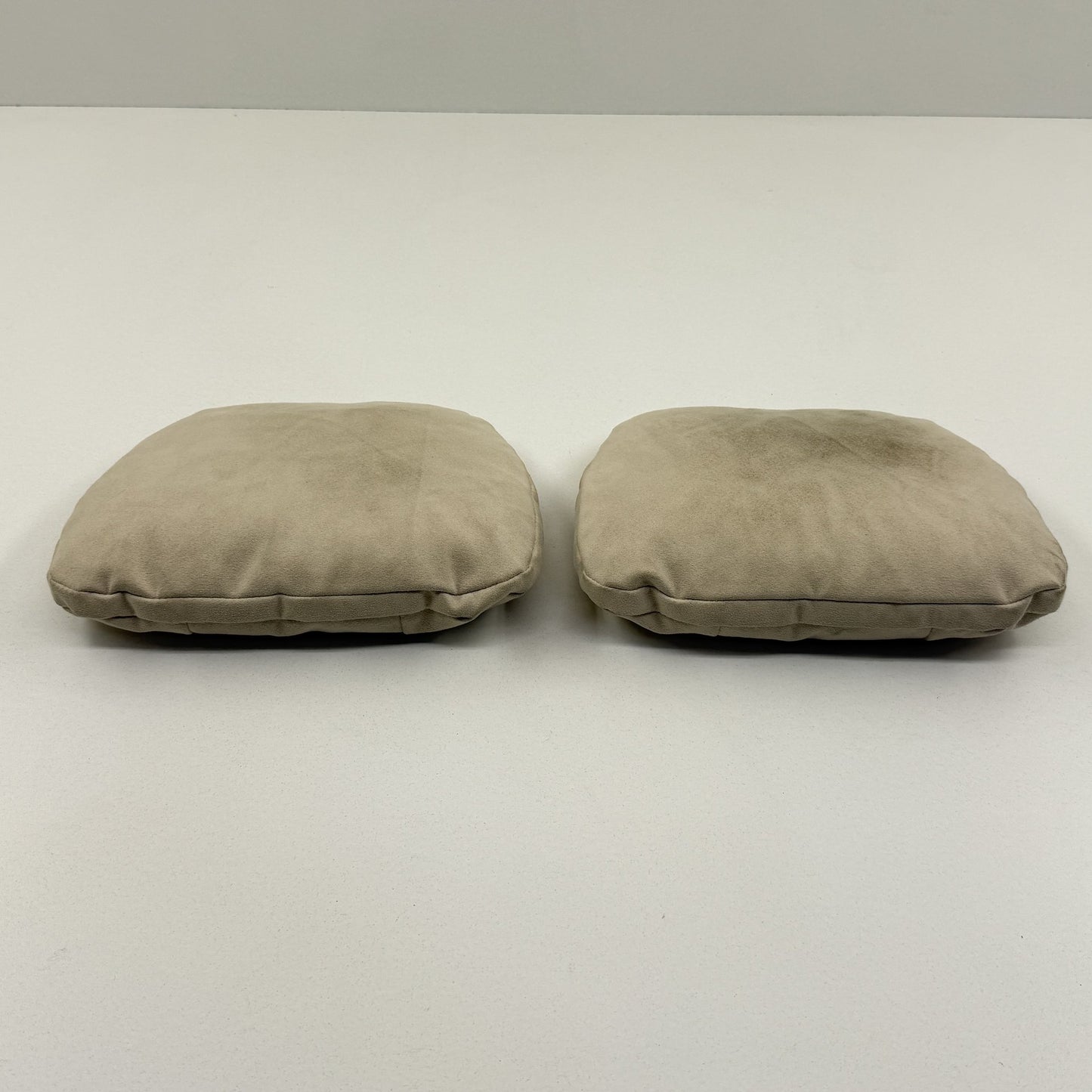 2014-2020 Mercedes-Benz S550 W222 Rear Seat Headrest Pillow Pair Beige OEM