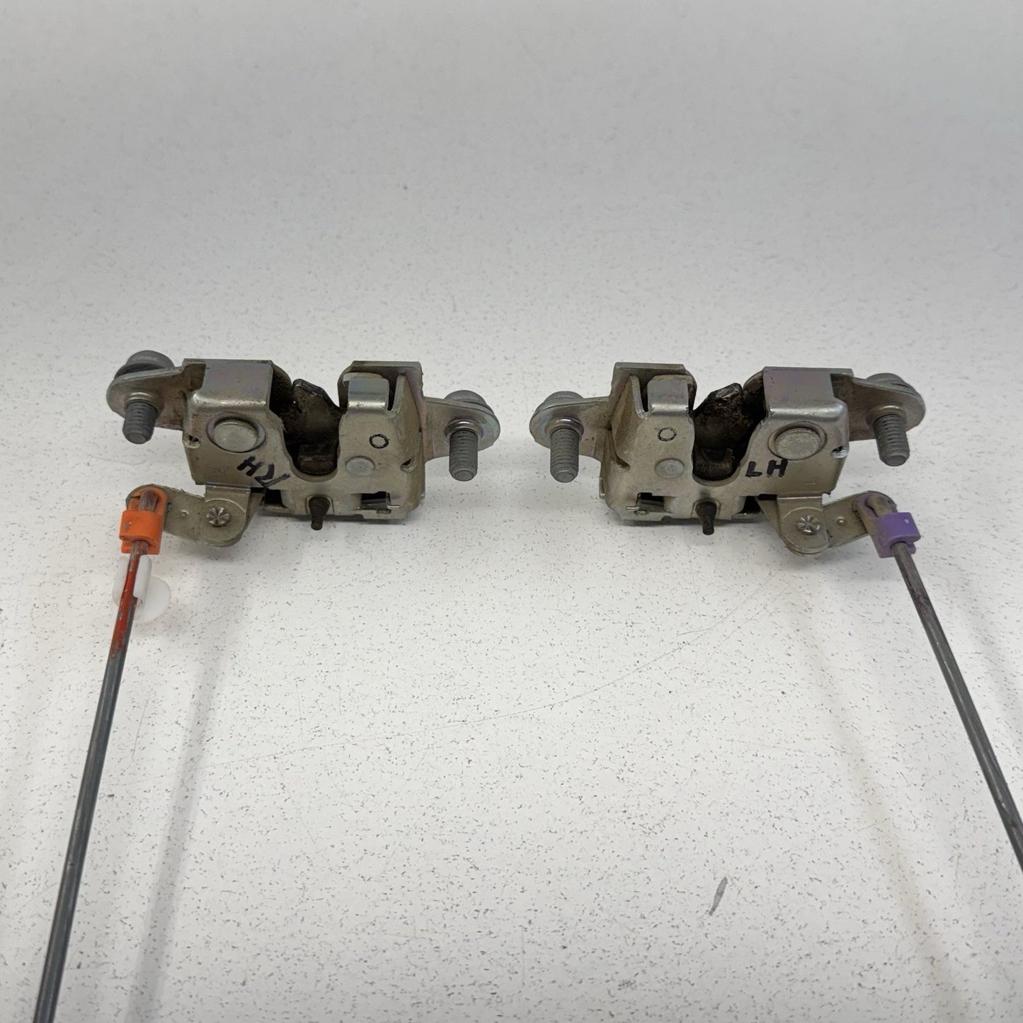 16-23 Toyota Tacoma Rear Tailgate Liftgate Back Door Lock Latch Pair OEM