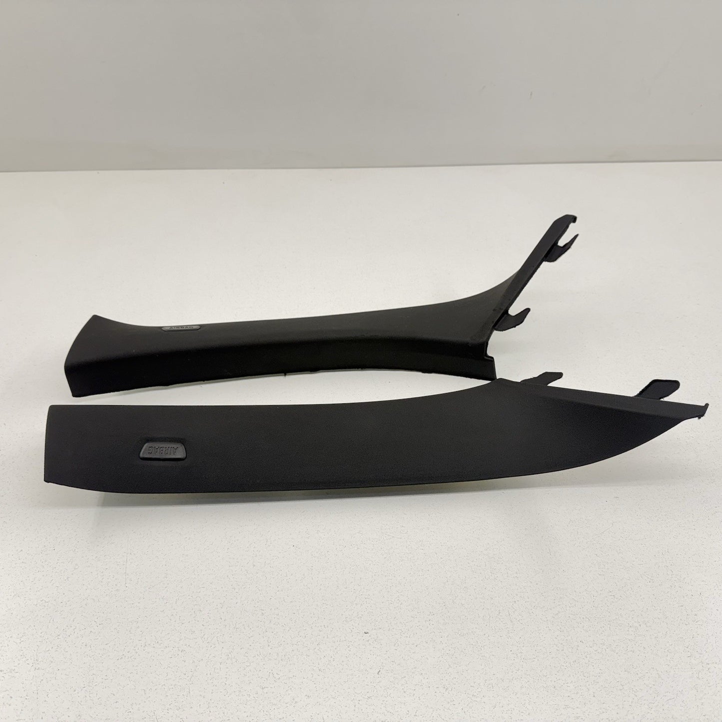 18-24 BMW G01 X3 A B Pillar Upper Interior Trim Set Left & Right Black OEM