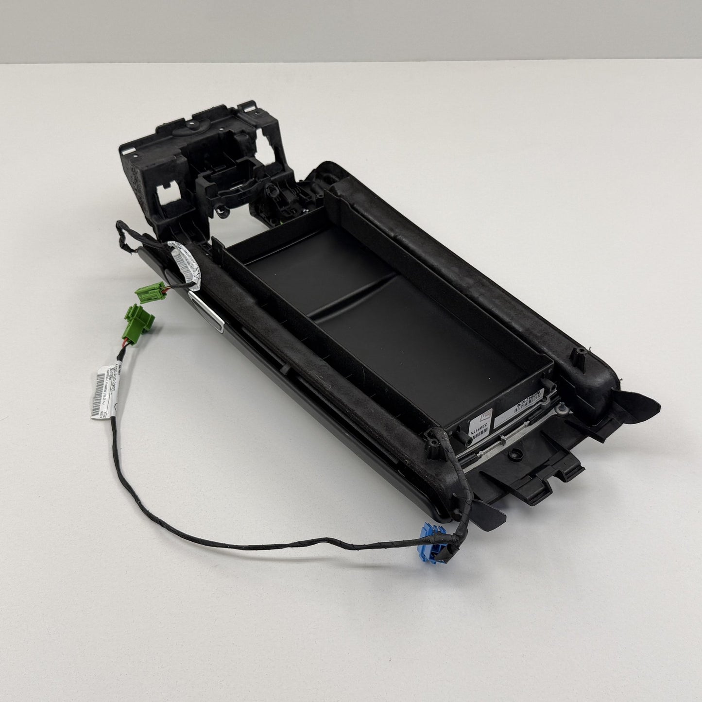 2014-2020 Mercedes-Benz S550 W222 Center Console Armrest Arm Rest Cover Lid OEM