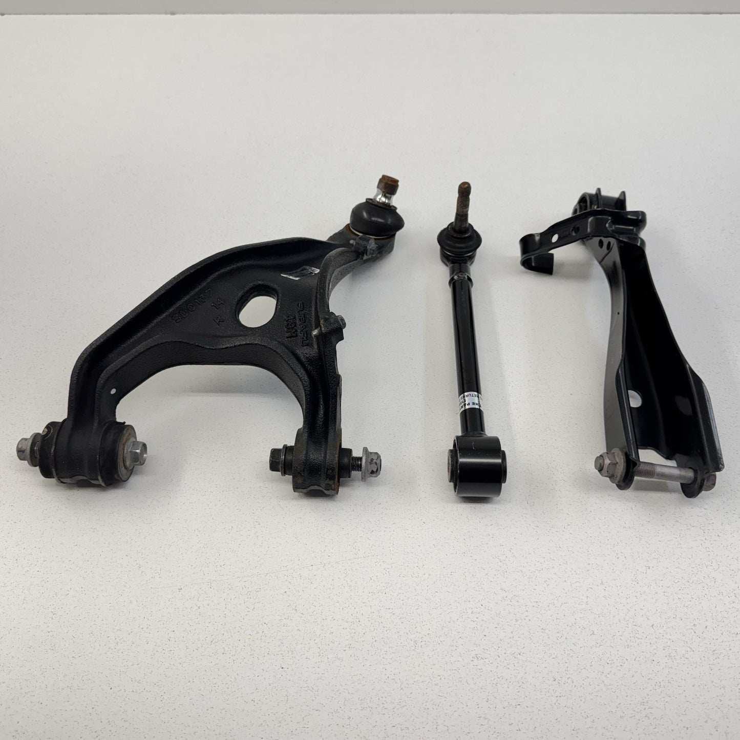 22-26 Toyota GR86 Passenger Right Rear Control Arm Suspension Partial Set OEM