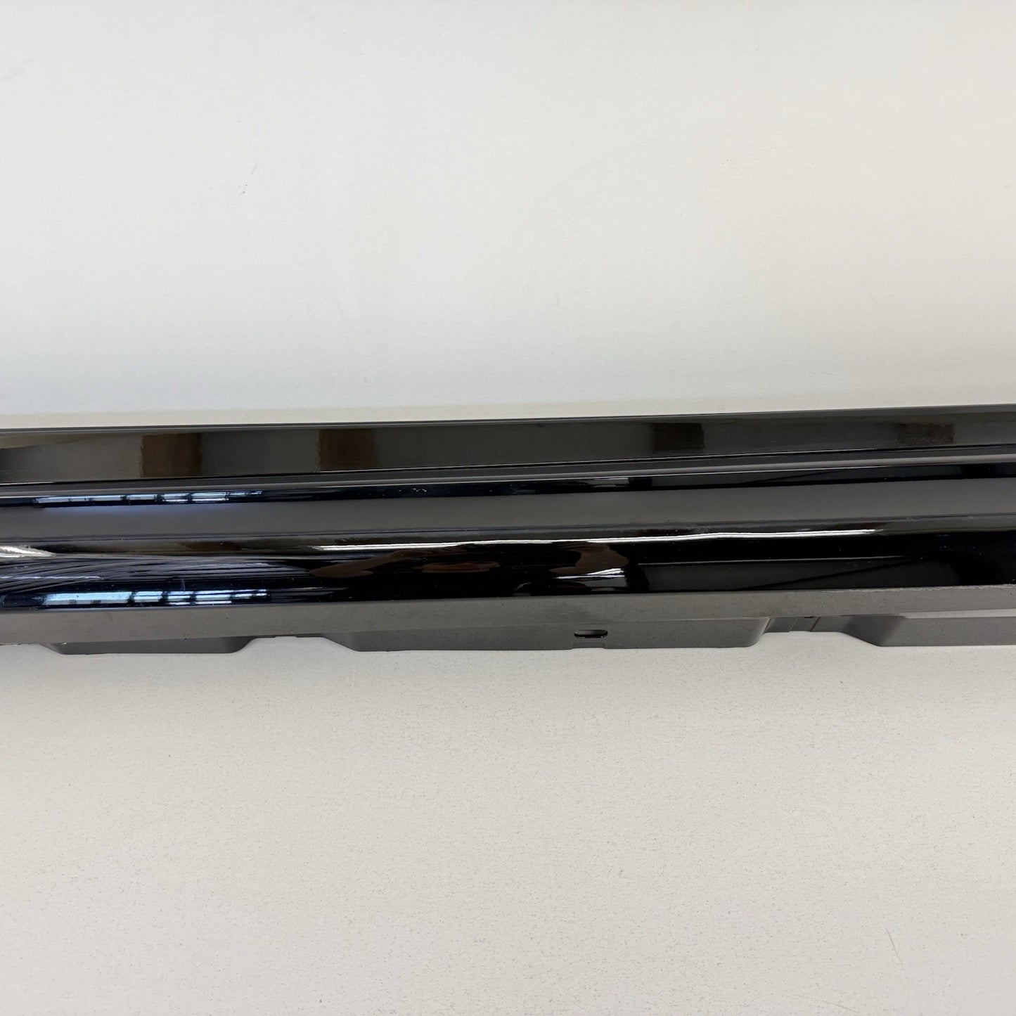 14-20 Mercedes W222 S550 AMG Sport Left Side Skirt Rocker Panel Cover Trim OEM