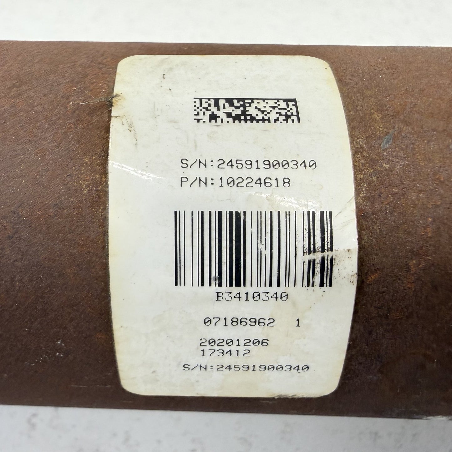 2018-2024 Dodge Durango SRT 392 6.4L Front Driveshaft Drive Shaft 53011150AA OEM