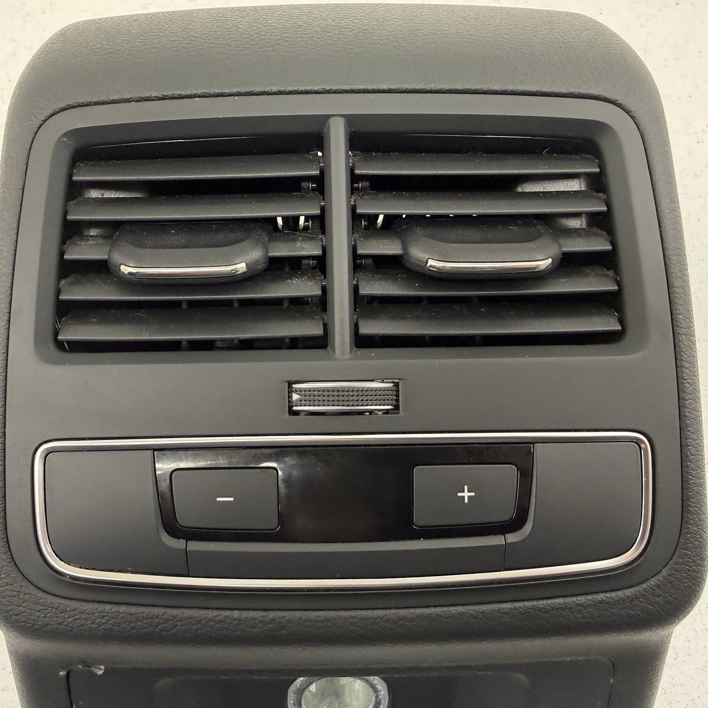18-25 Audi A4 S4 A5 S5 Rear Center Console AC Air Outlet Vent Grille Black OEM