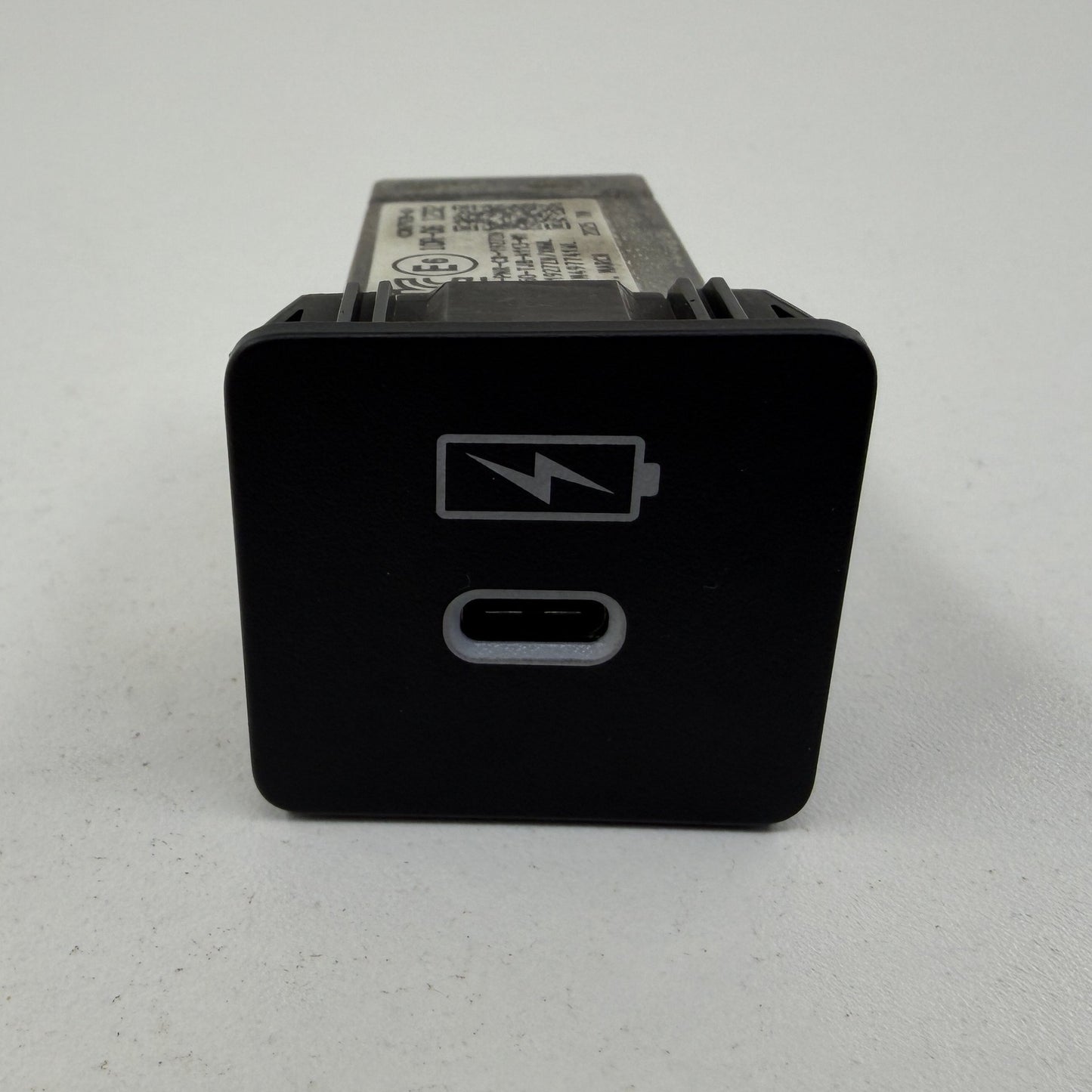 2023-2025 Honda Pilot USB Type C Charge Port 8A350-TJB-A113-M1 OEM
