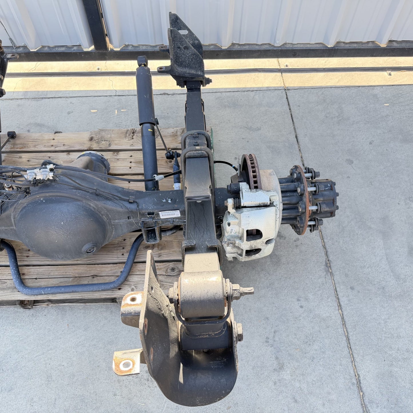 2019-2024 Ram 4500 5500 DRW 4x4 Rear Axle Assembly 4.44 Ratio 68509636AA 10K OEM