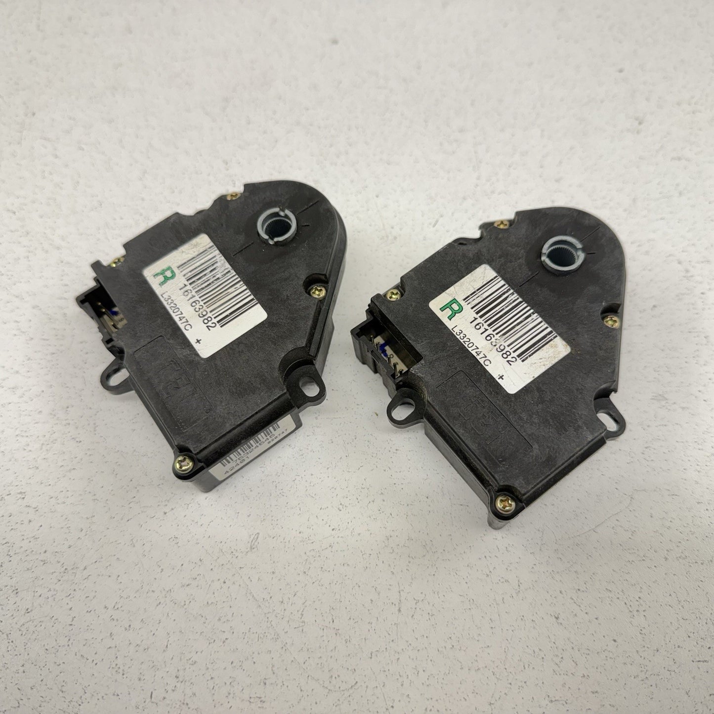 97-04 Chevrolet Corvette C5 HVAC Box AC Flap Motor Air Mix Actuator Pair OEM