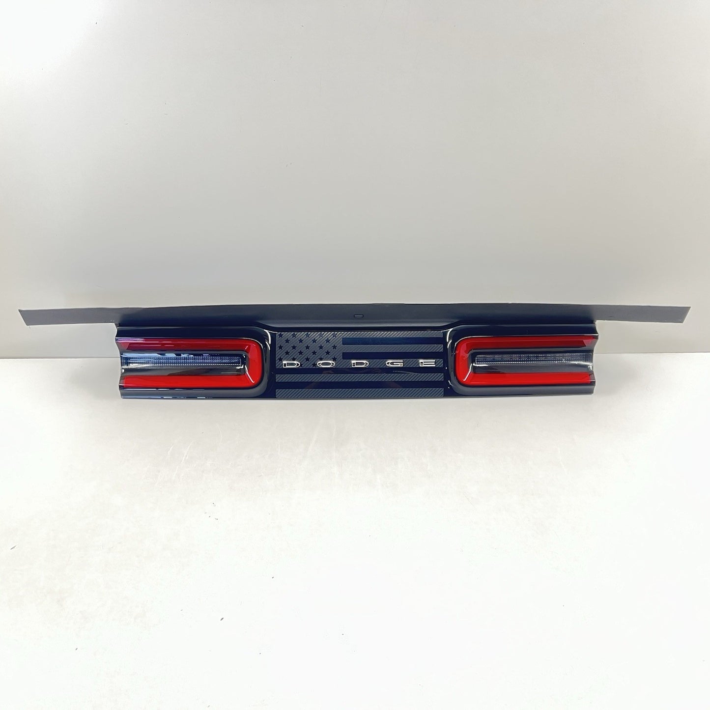 15-23 Dodge Challenger Rear Center LED Taillight Tail Light Lamp 68419751AA OEM