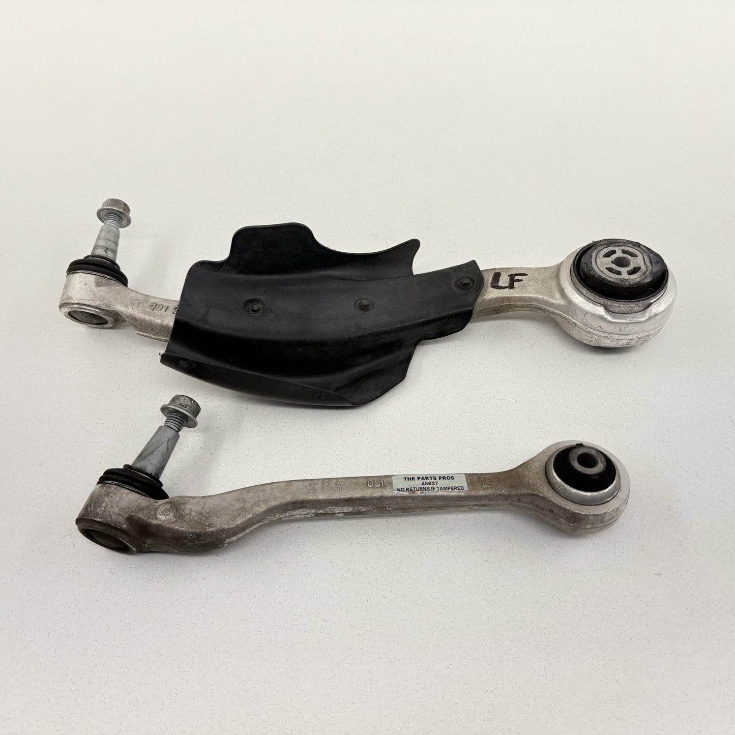 16-24 Chevrolet Camaro Driver Left Front Lower Control Arm Suspension Pair OEM