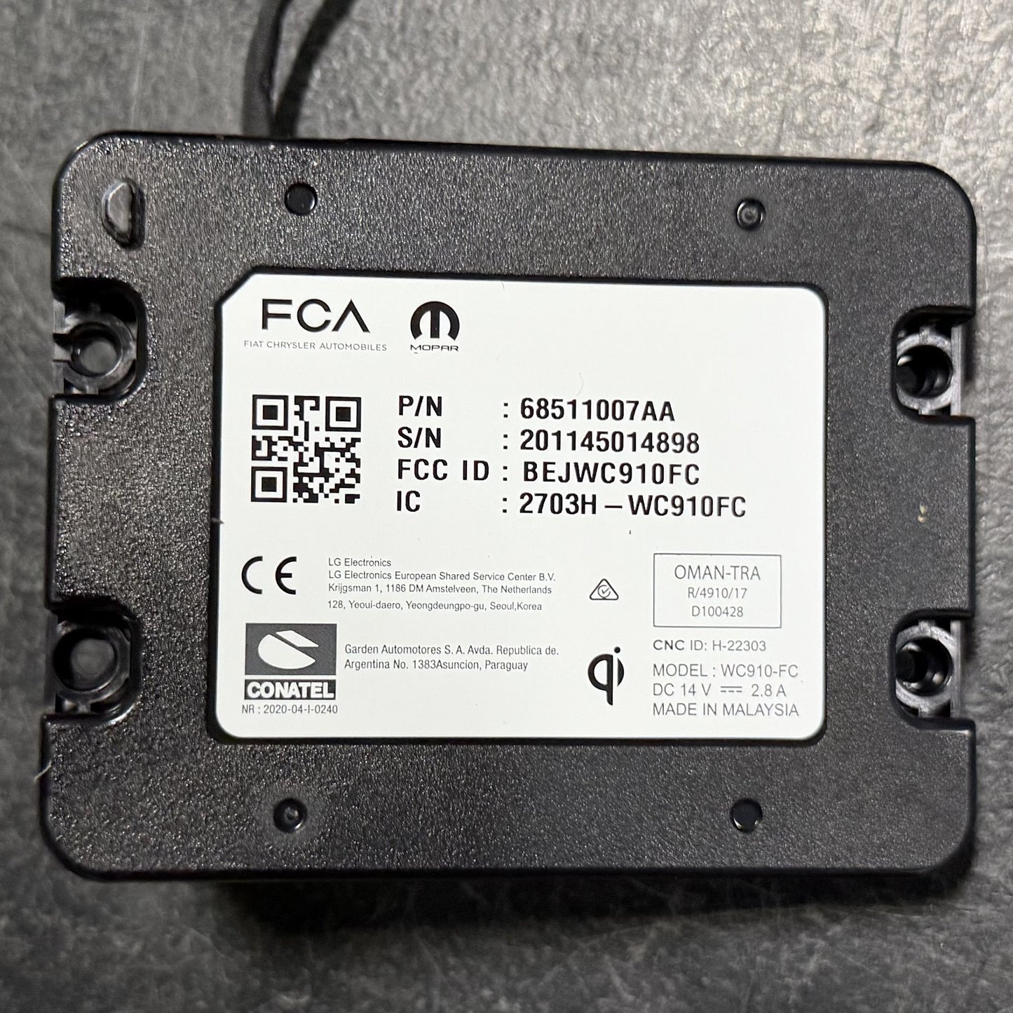 2021-2024 Dodge Durango Center Console Wireless Charger Phone Charging Pad OEM