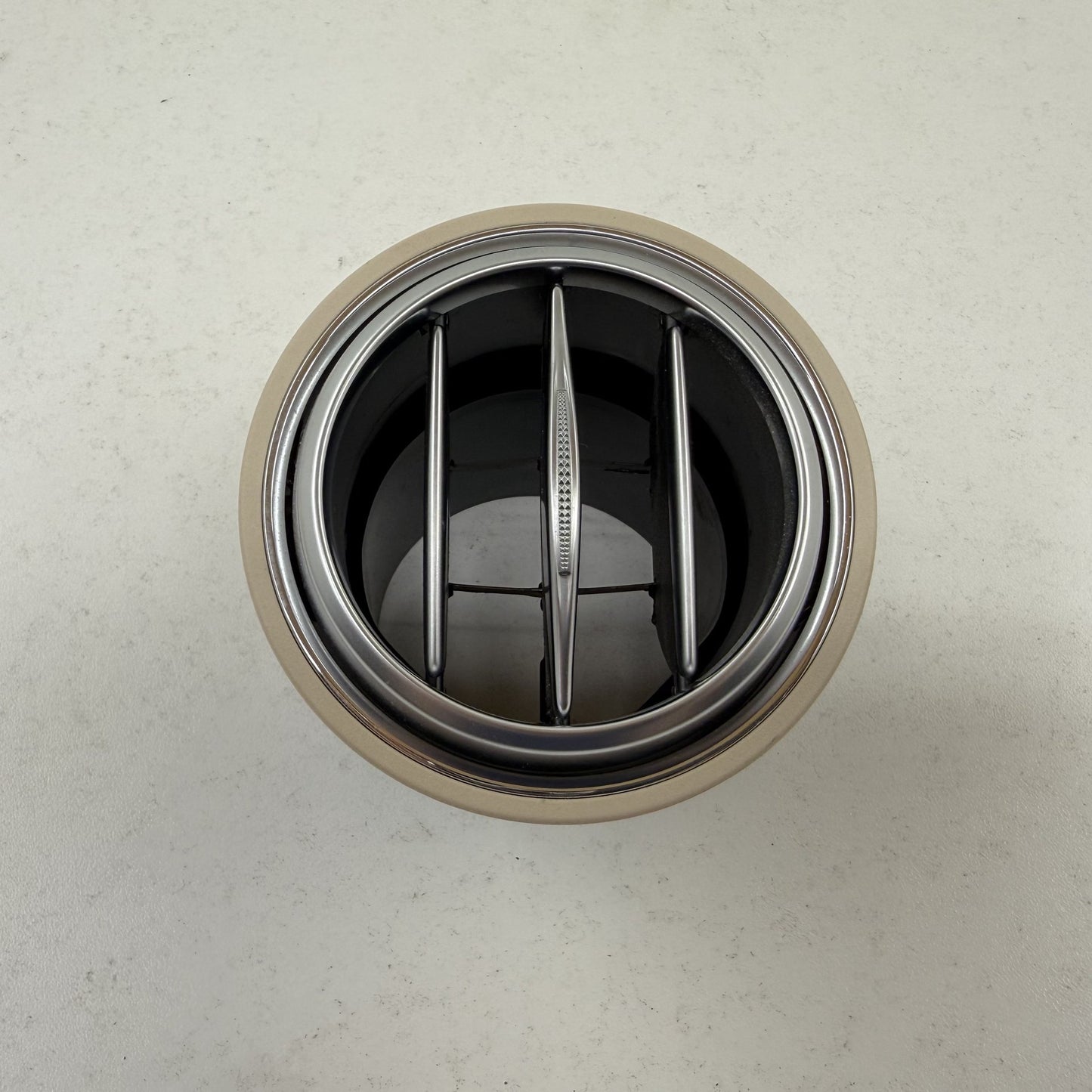 2014-2020 Mercedes-Benz S550 W222 Outer Dashboard AC Air Vent Left Or Right OEM