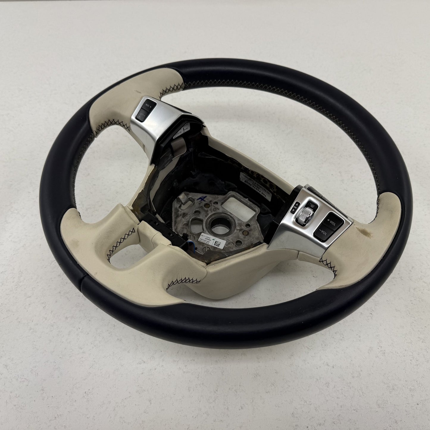 2014-2018 Bentley Flying Spur Contrasting Color Steering Wheel Leather OEM
