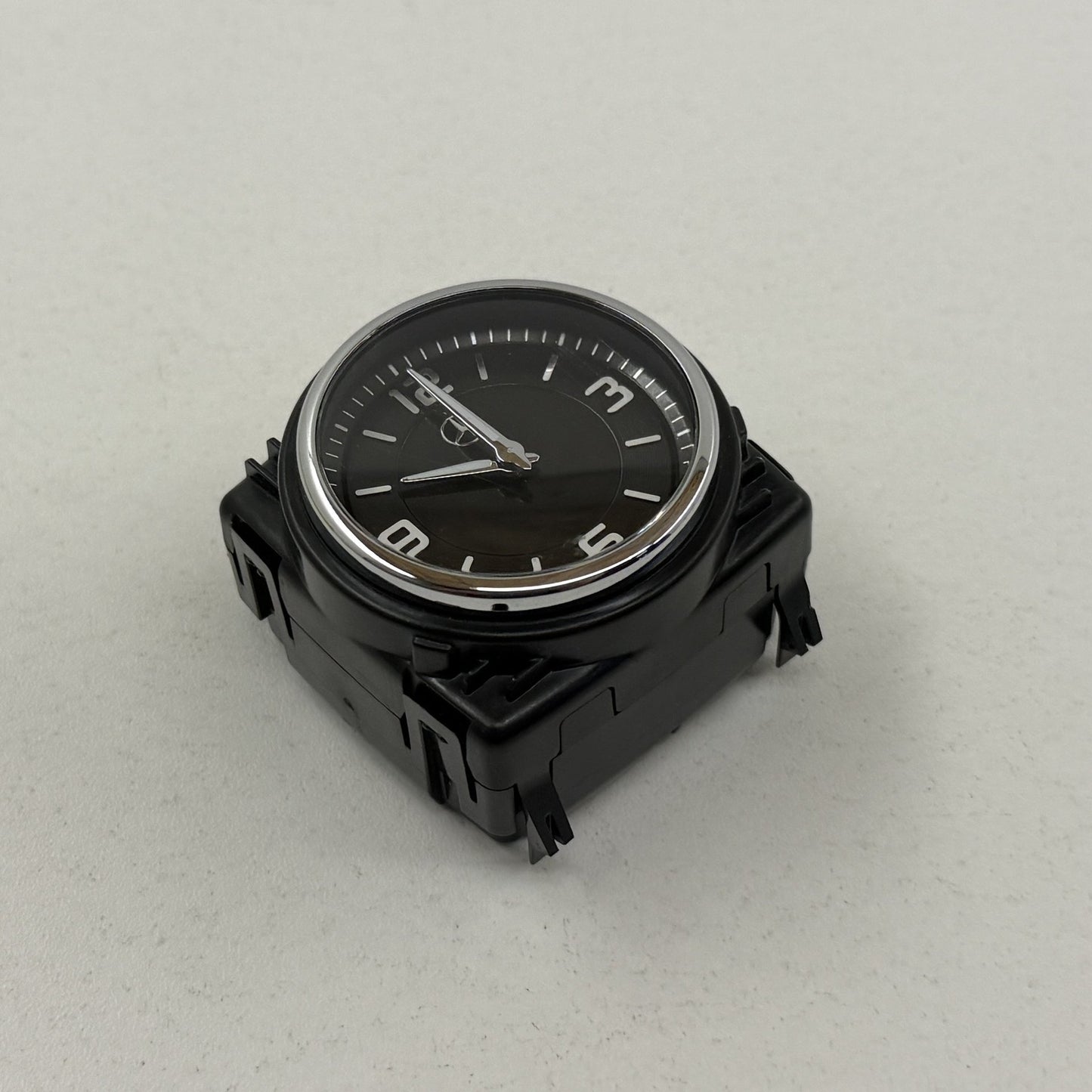 2014-2015 Mercedes-Benz S550 W222 Center Dashboard Dash Analog Clock OEM