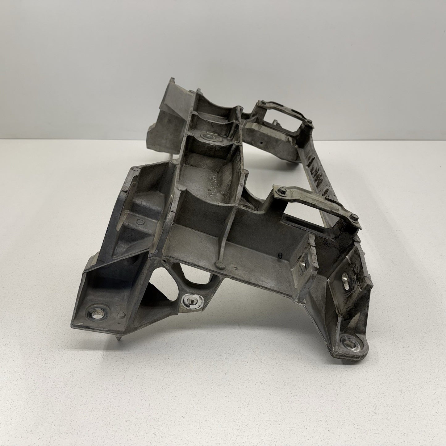 98-04 Chevy Corvette C5 Rear Subframe Crossmember Cradle Suspension Carrier OEM