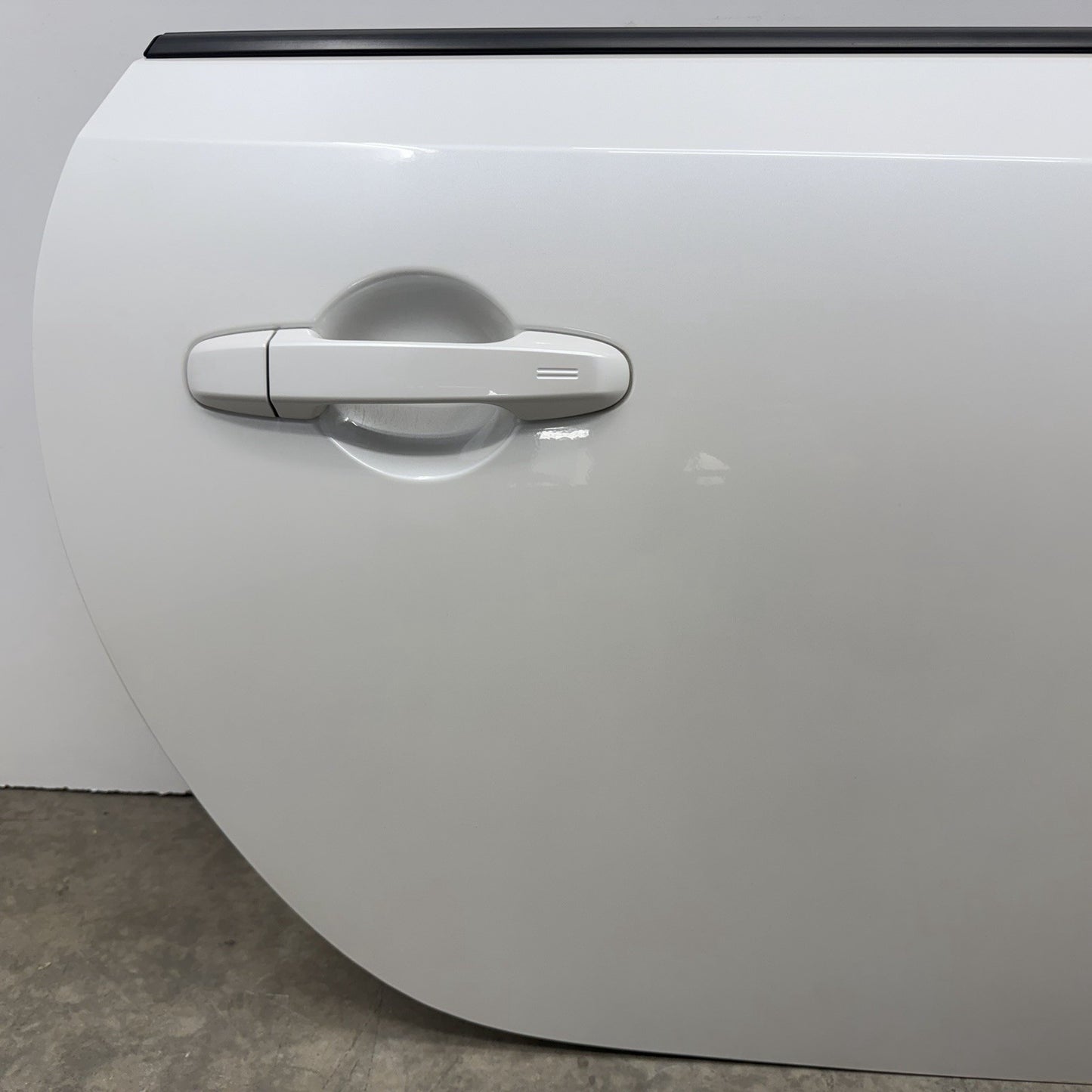13-20 Subaru BRZ Passenger Right Door Shell Complete With Glass Satin White OEM