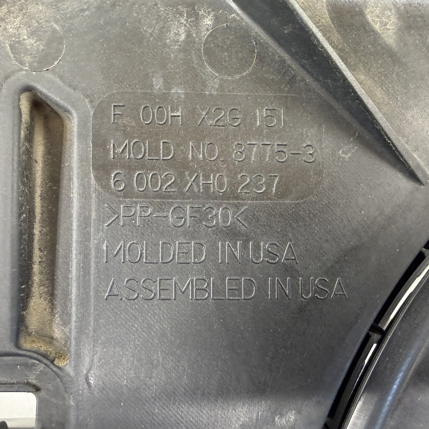 2015-2023 Ford Mustang GT Radiator Dual Cooling Fan Motor Shroud Assembly OEM