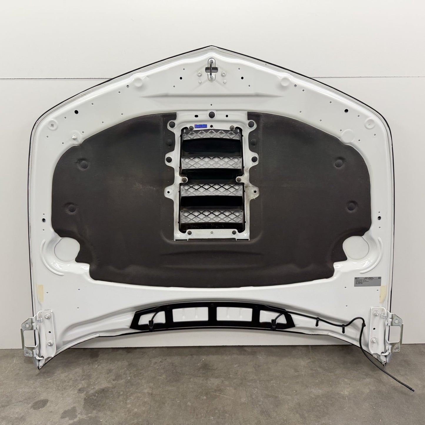 2014-2015 Chevrolet Camaro SS 1LE Hood Panel Complete W/ Scoop &amp; Hinges OEM