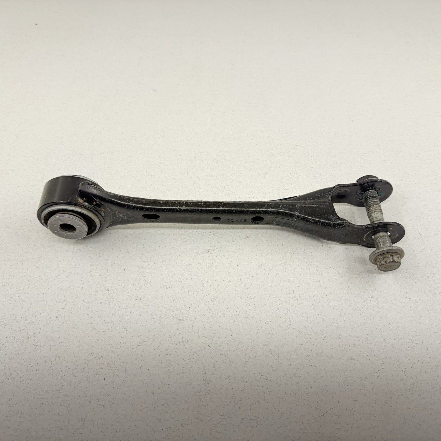 24-26 Ford Mustang GT Passenger Right Rear Control Arm Suspension Set OEM