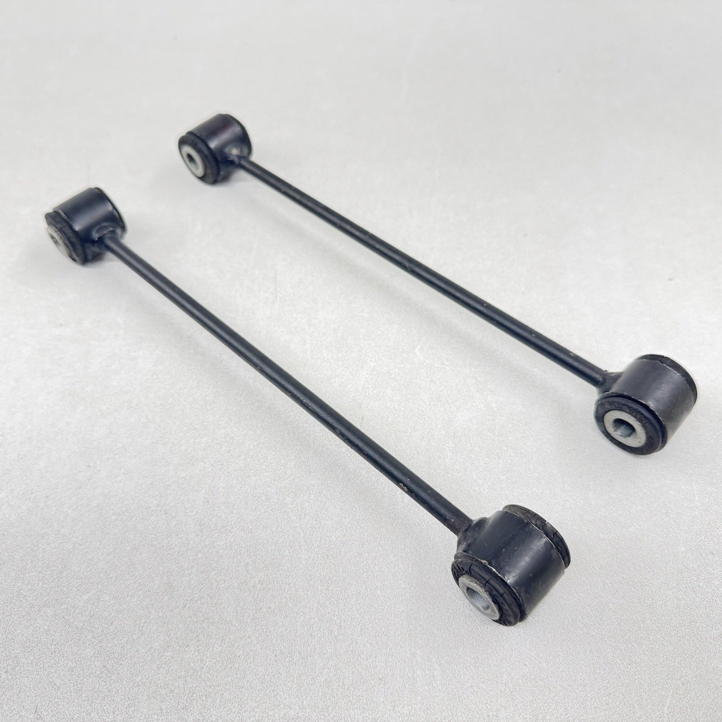 15-23 DODGE CHALLENGER LEFT AND RIGHT REAR SWAY BAR STABILIZER END LINK ROD OEM