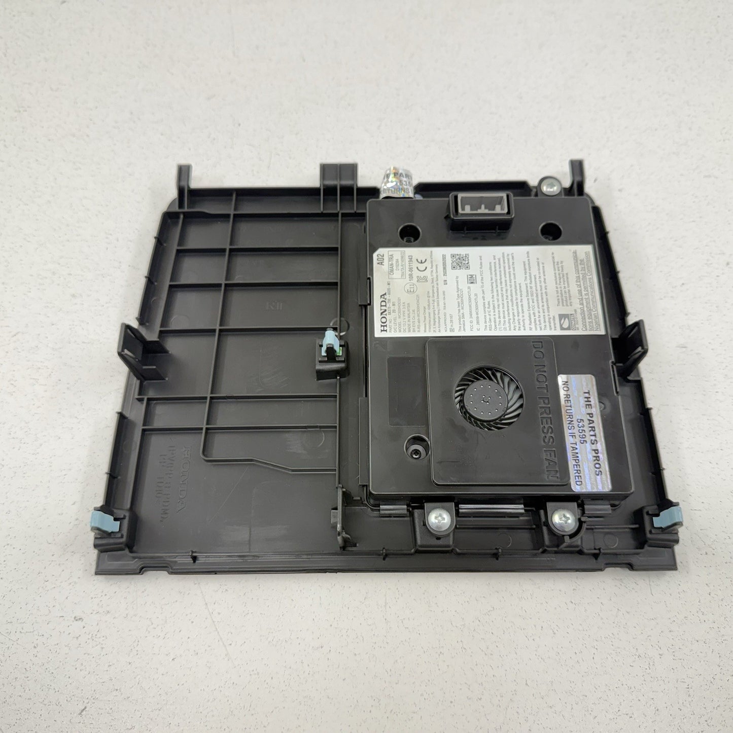 23-25 Honda Pilot Center Console Wireless Charger Phone Charging Pad OEM