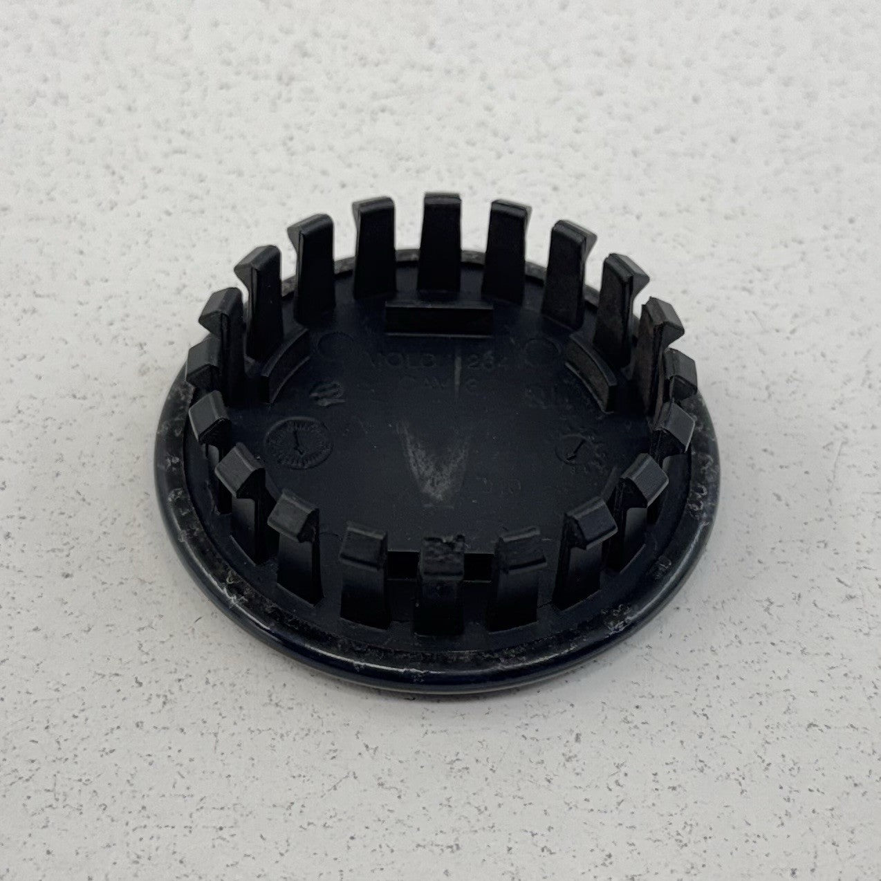 16-24 Chevrolet Camaro SS Wheel Center Cap Rim Hubcap Black OEM