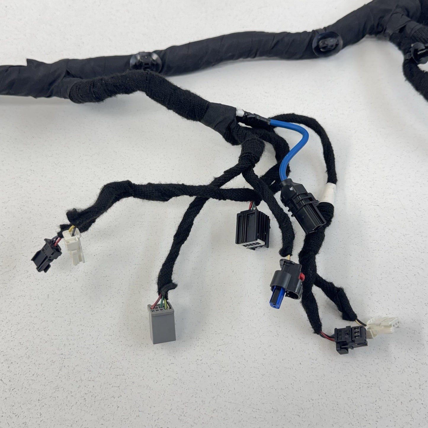 2019 Chevrolet Camaro SS Dashboard Instrument Panel Wiring Harness 84619818 OEM