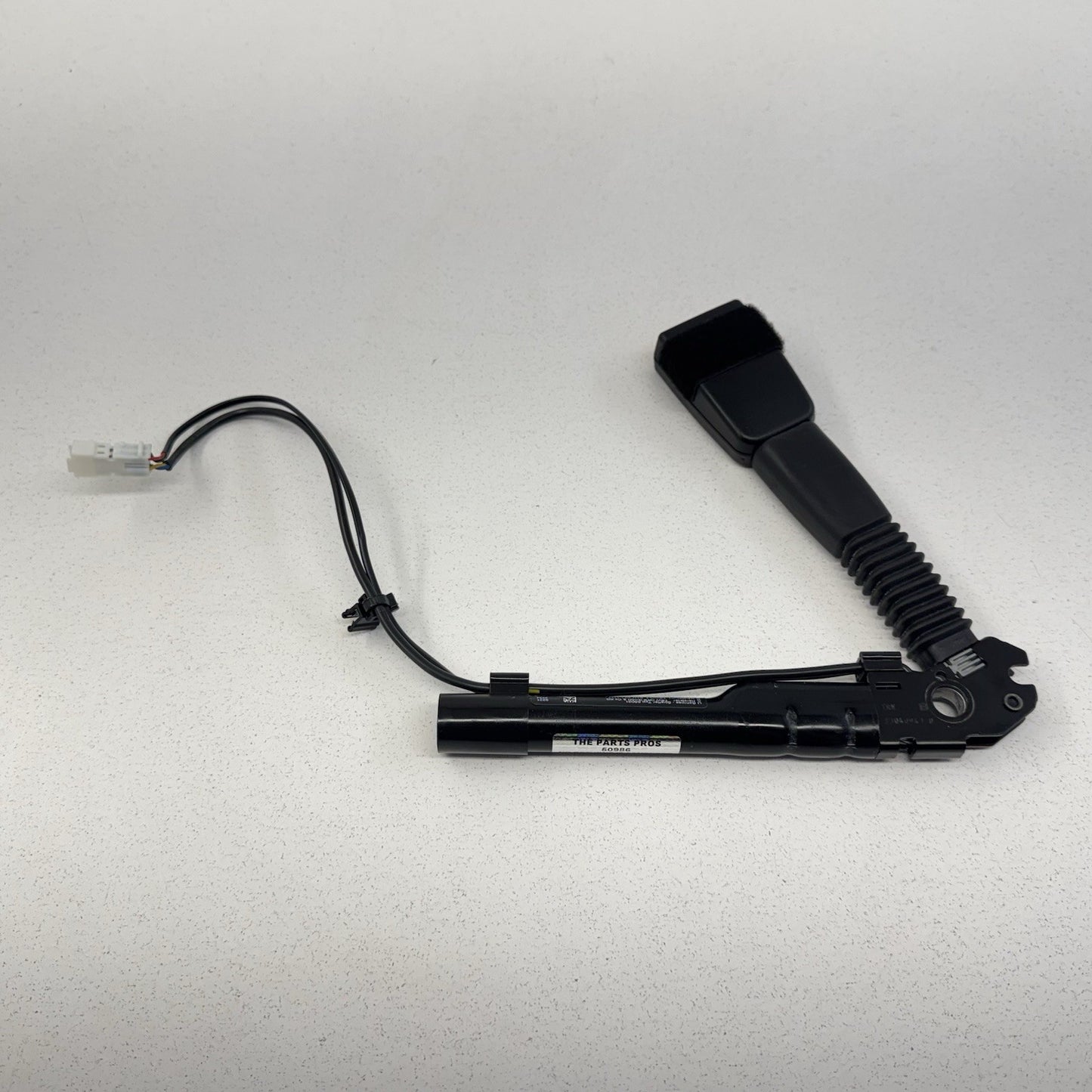15-18 BMW F80 M3 Passenger Right Front Seat Belt Seatbelt Buckle 7259388 OEM
