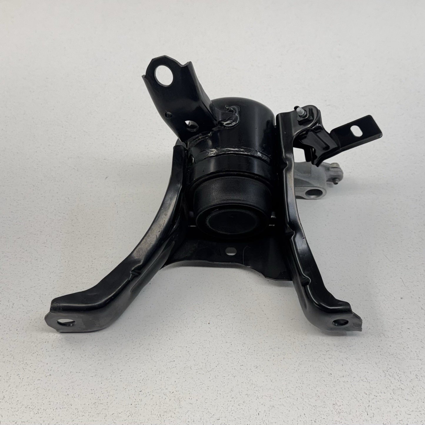 16-22 Toyota Prius / Prius Prime Engine Motor Right Side Mount 12305-37342 OEM