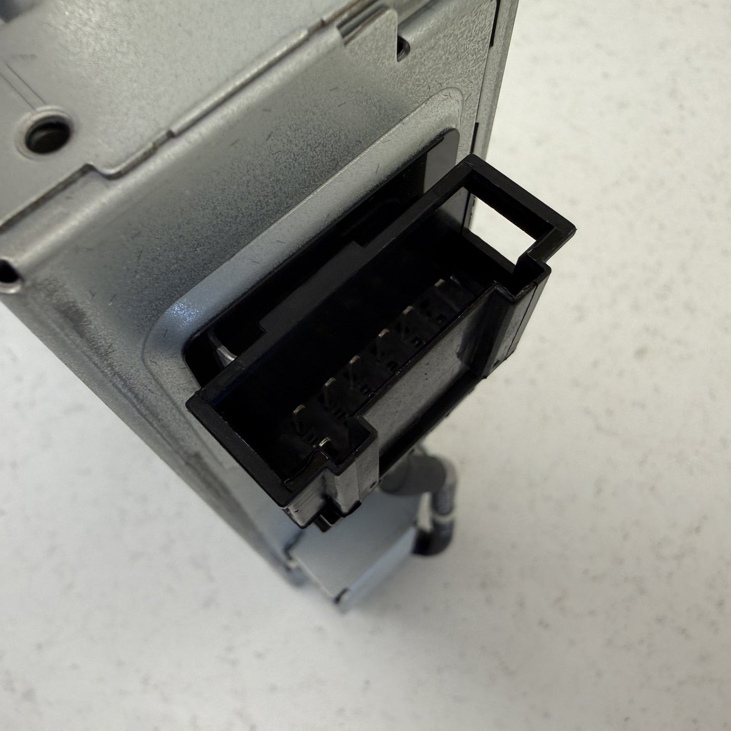2014-2018 Bentley Flying Spur 6 Disc CD Changer Player 3W0035110B OEM