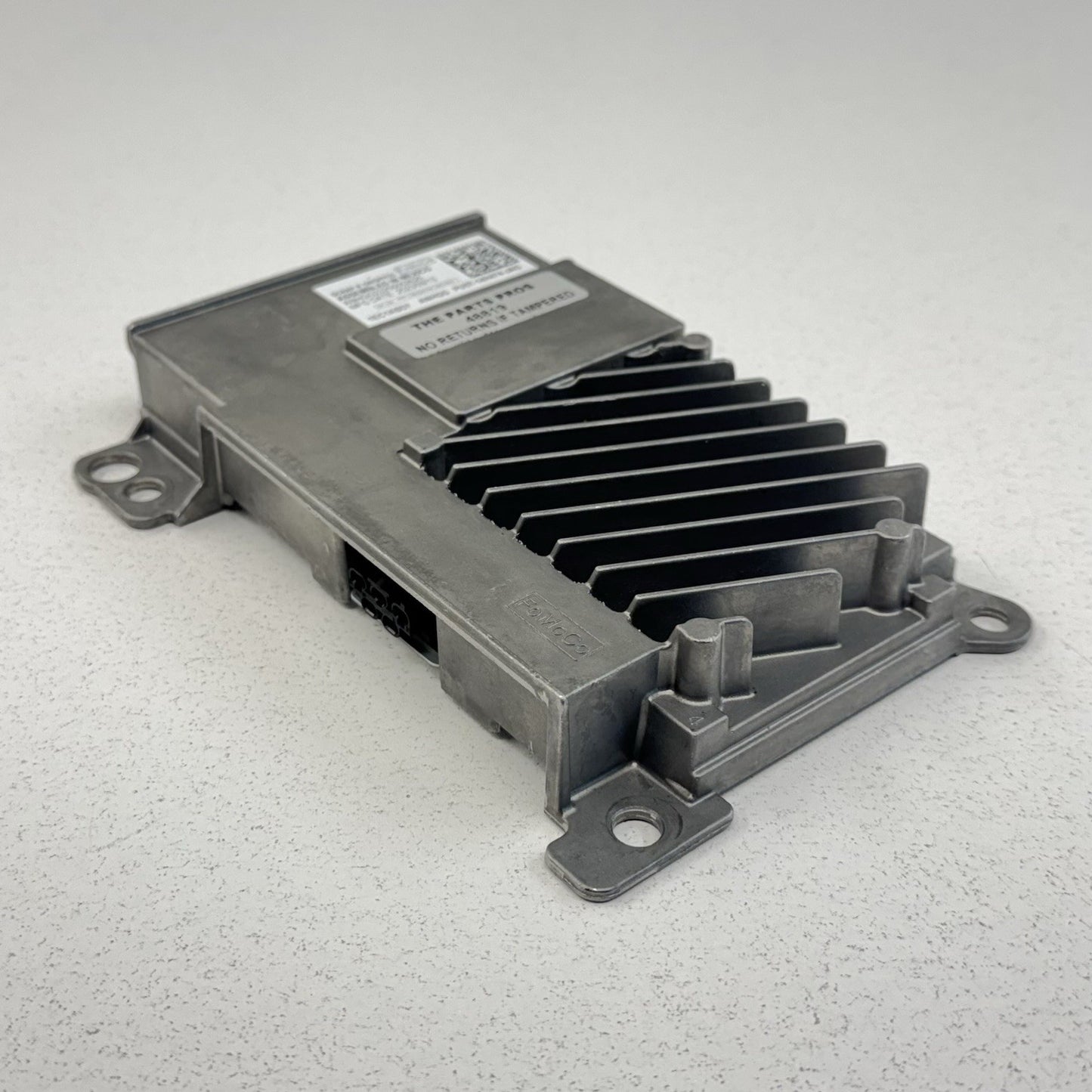 24-25 Ford Mustang GT Gateway Control Module PU5T-14H474-JAG OEM