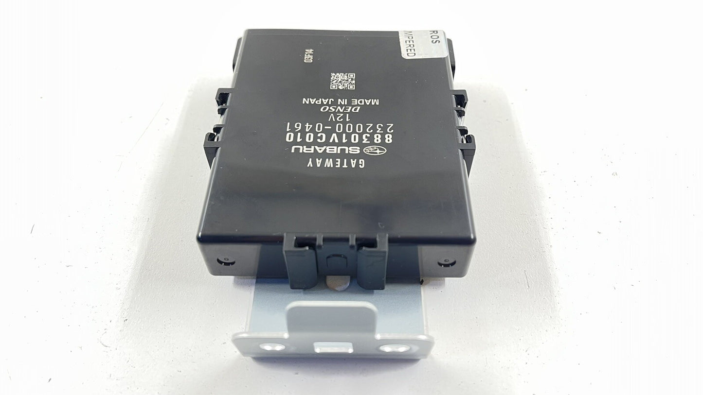 22-23 SUBARU WRX FRONT CENTRAL GATEWAY CONTROL MODULE 88301VC010 OEM