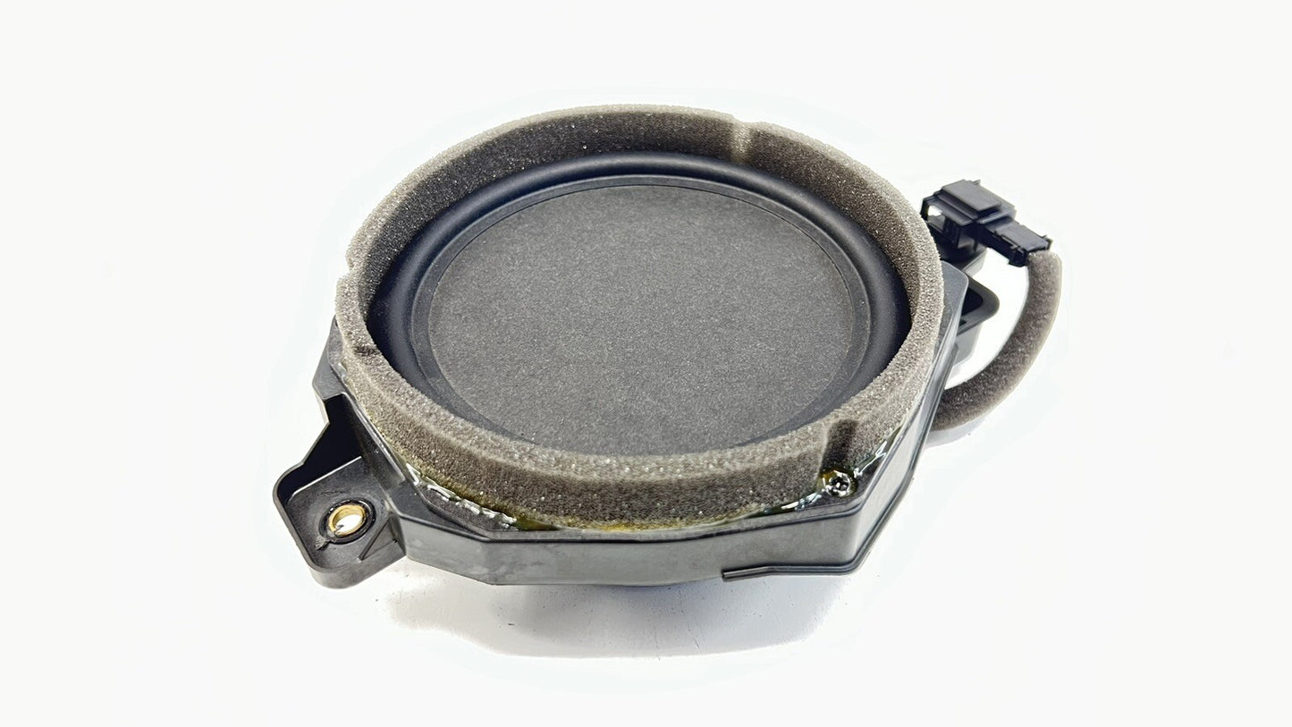 13-18 BENTLEY FLYING SPUR DRIVER LEFT REAR DOOR SPEAKER 4W0.035.826 OEM