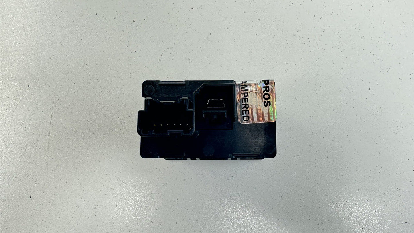 22-23 CADILLAC CT4 V BLACKWING CENTER CONSOLE USB PORT W/ NAVIGATION SD CARD OEM
