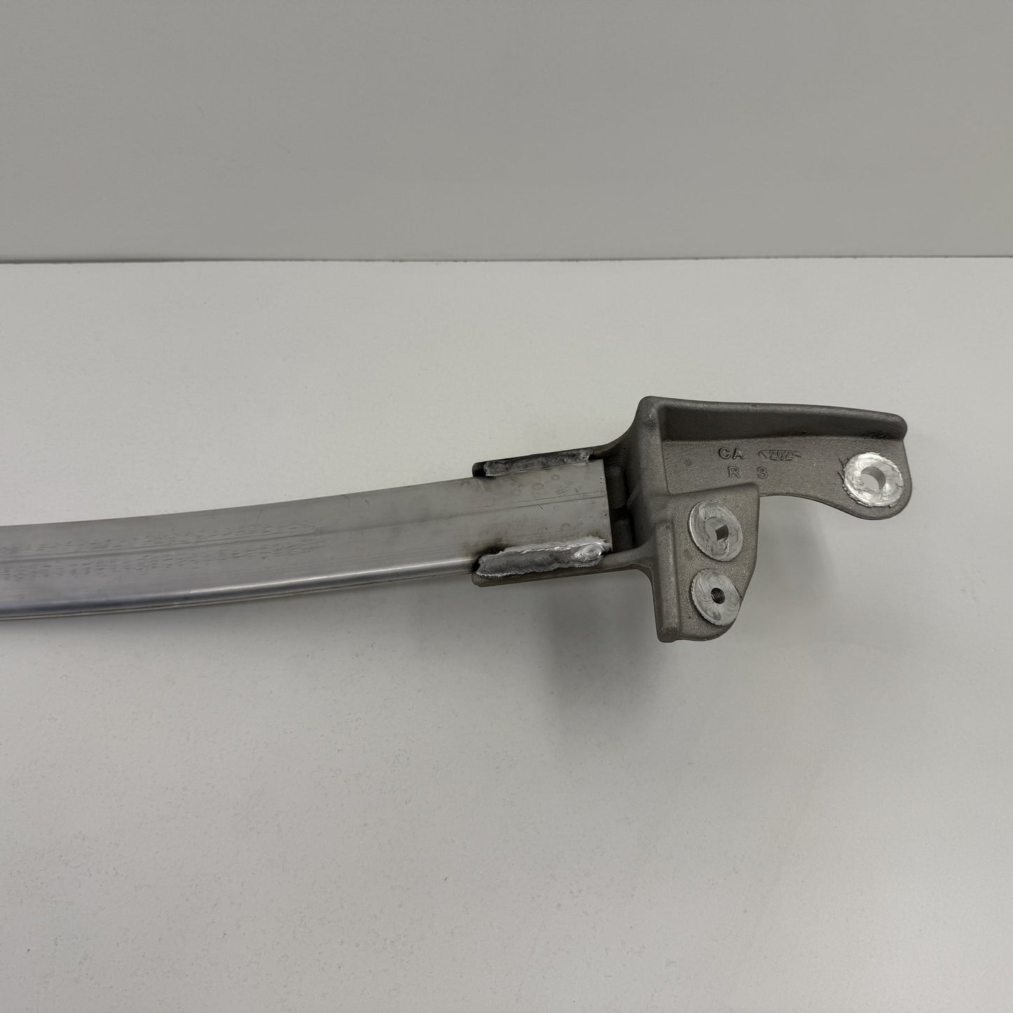 2013-2015 Chevrolet Camaro SS 1LE Front Strut Tower Brace Bar Bracket OEM