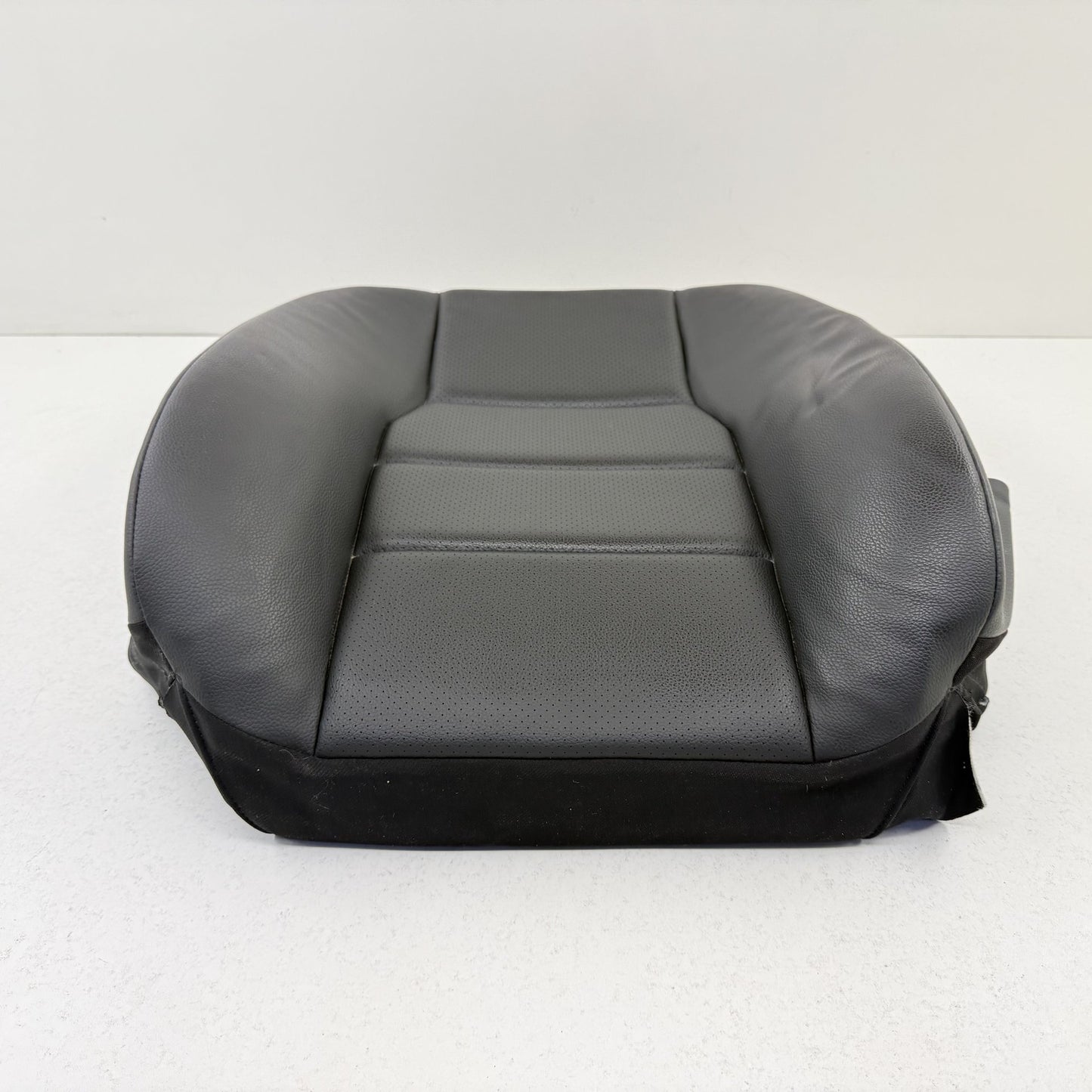 2008-2014 Mercedes-Benz C250 W204 Left Front Seat Upper Cushion Black OEM