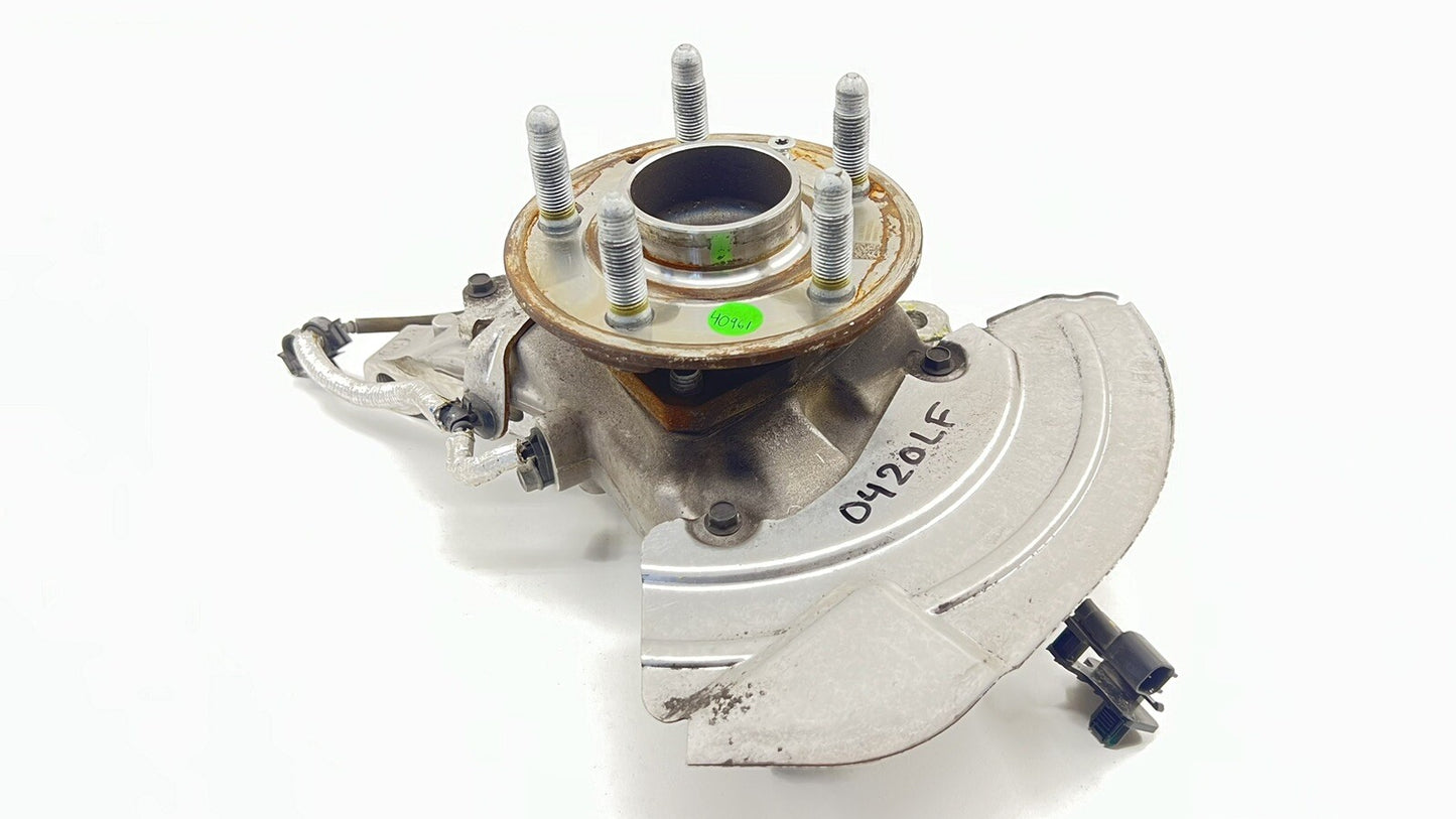 22-26 Cadillac CT4 V Blackwing Left Front Spindle Knuckle Hub Wheel Bearing OEM