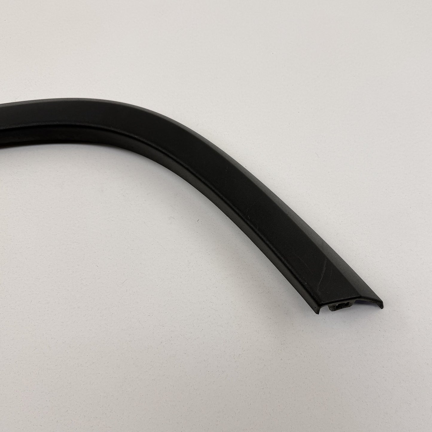 2022-2024 Rivian R1S Left Rear Quarter Wheel Arch Fender Flare PT00003354-J OEM