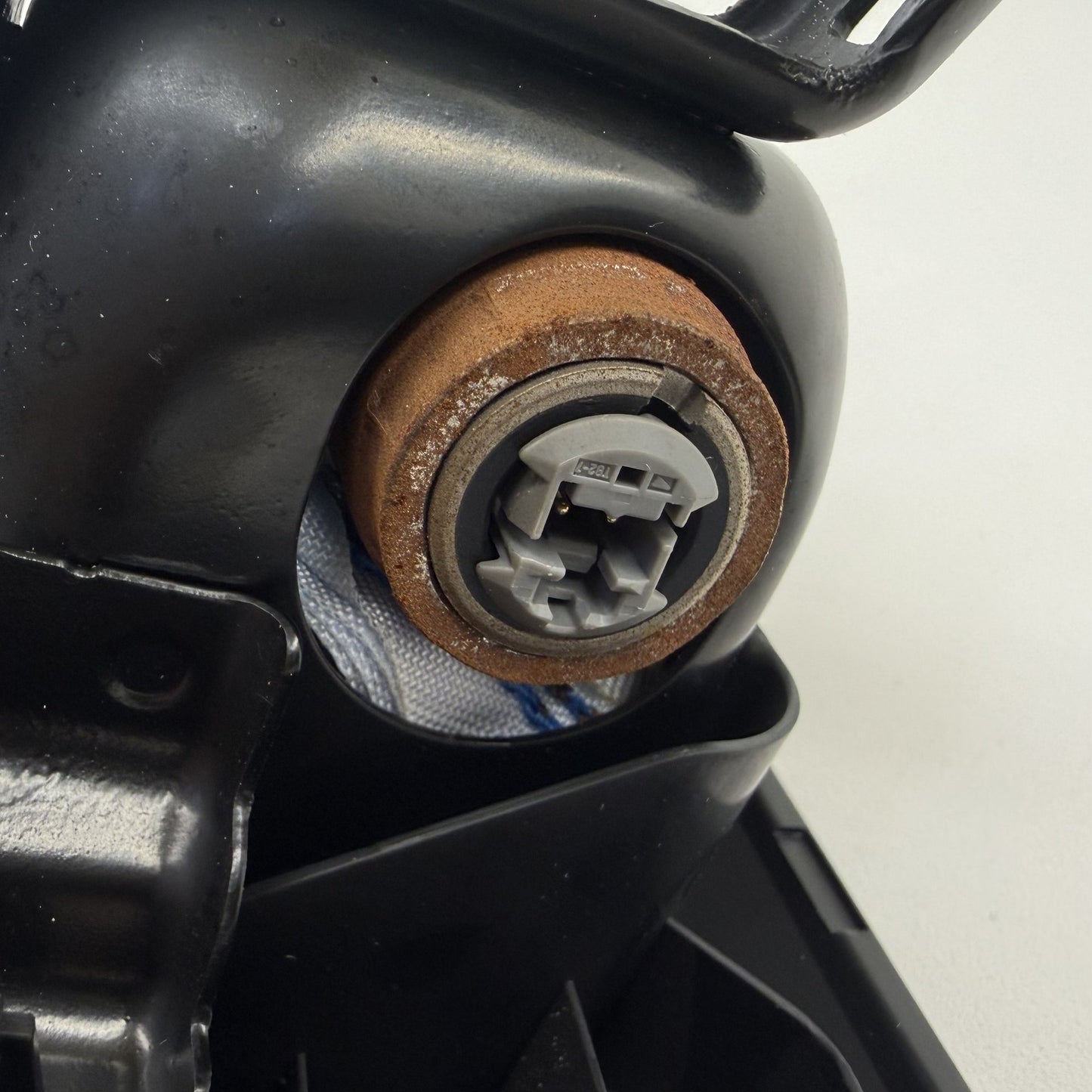 2023-2025 Honda Pilot Passenger Right Front Knee Airbag Air Bag OEM