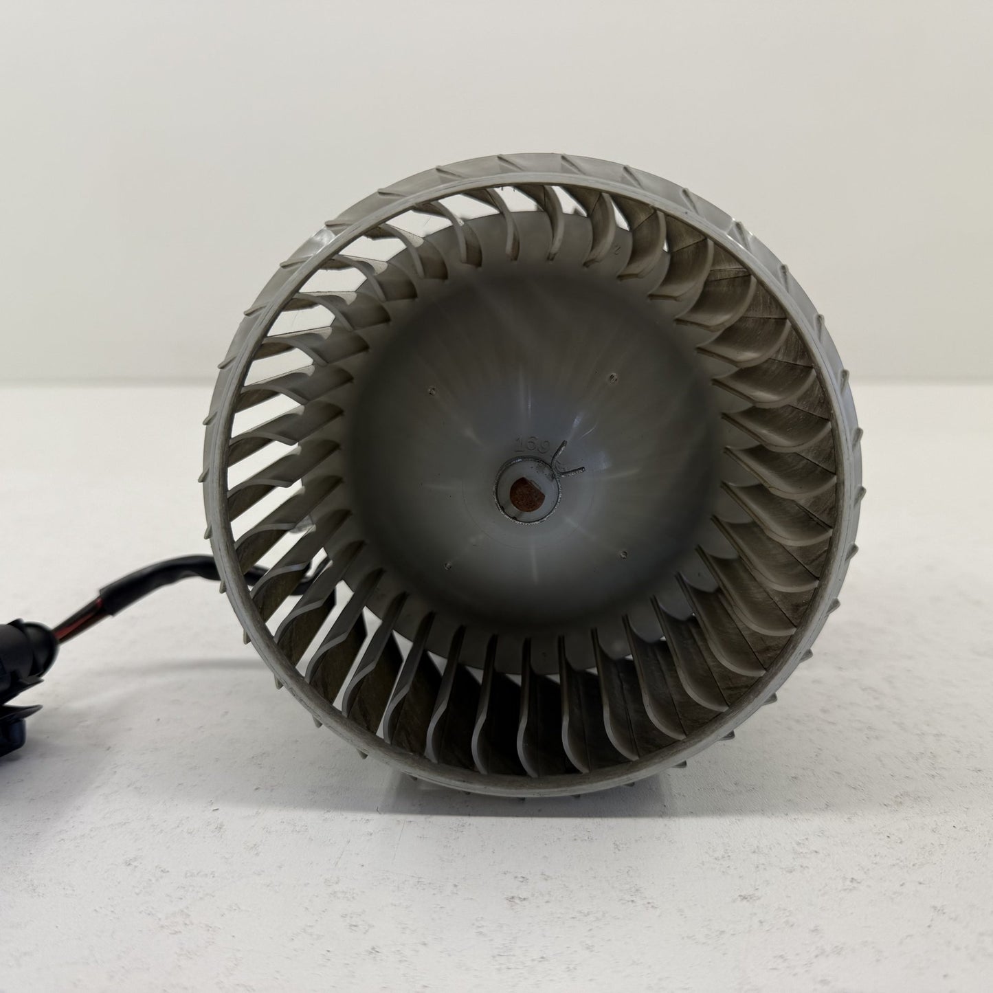 2014-2018 Bentley Flying Spur HVAC AC Air Temperature Fan Blower Motor OEM