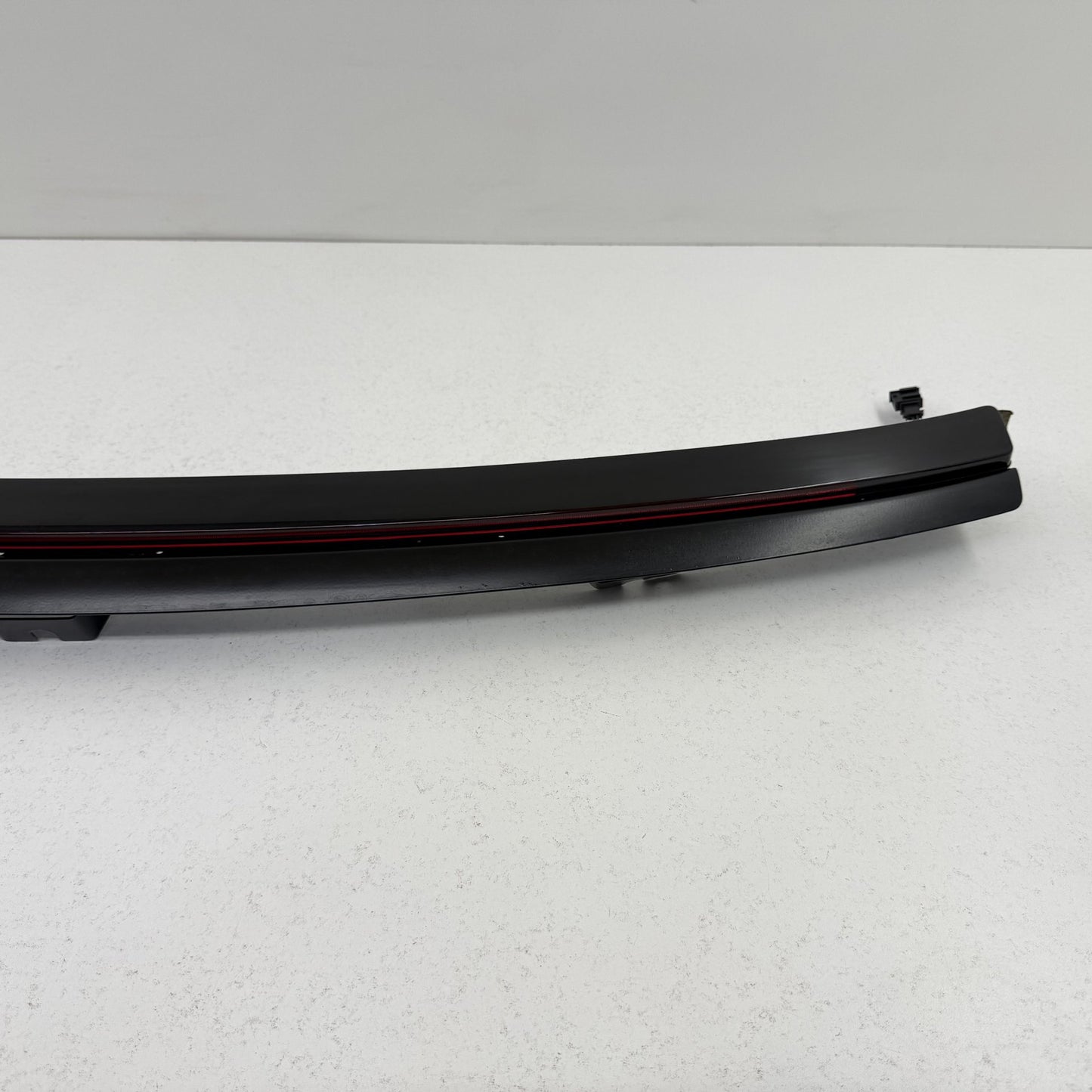 2014-2018 Bentley Flying Spur Rear 3rd Third Brake Light Lamp 3W5945399F OEM