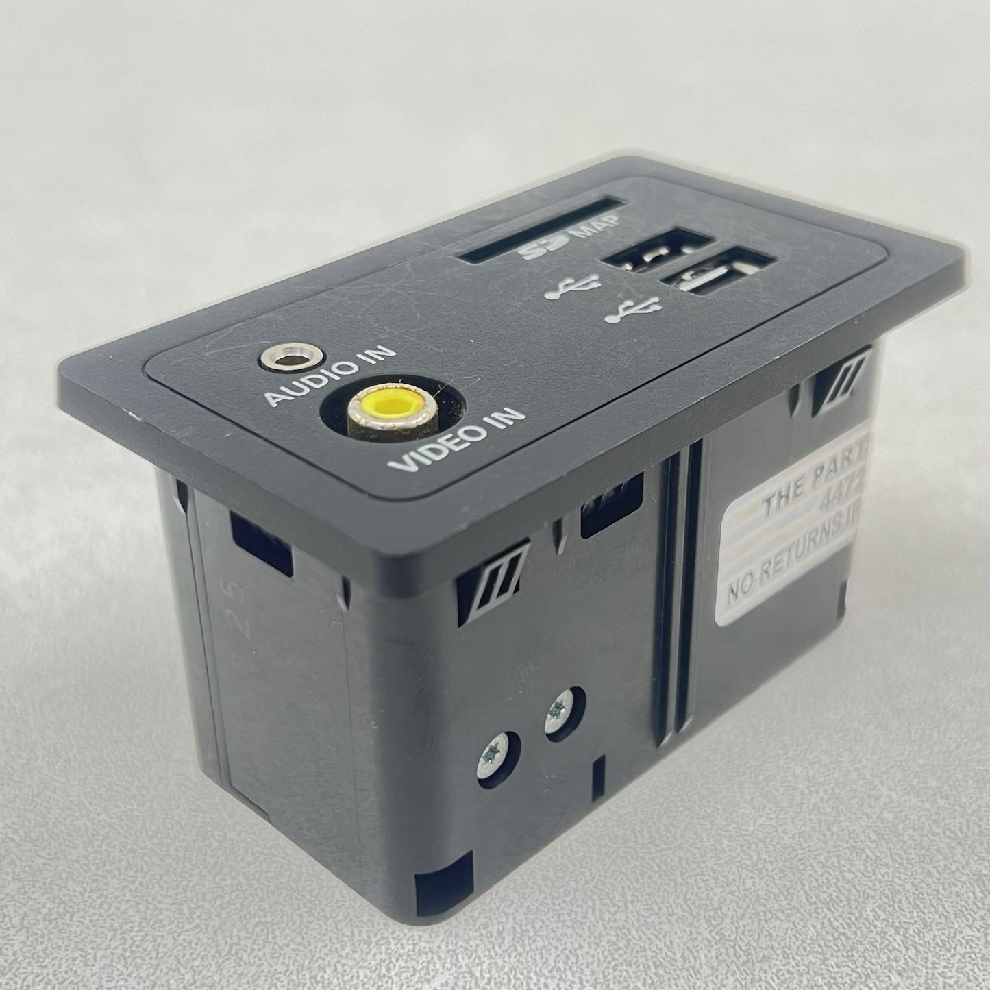 14-15 INFINITI Q50 DUAL USB PORT AUDIO VIDEO INPUT JACK MODULE 284H3 4GA0B OEM