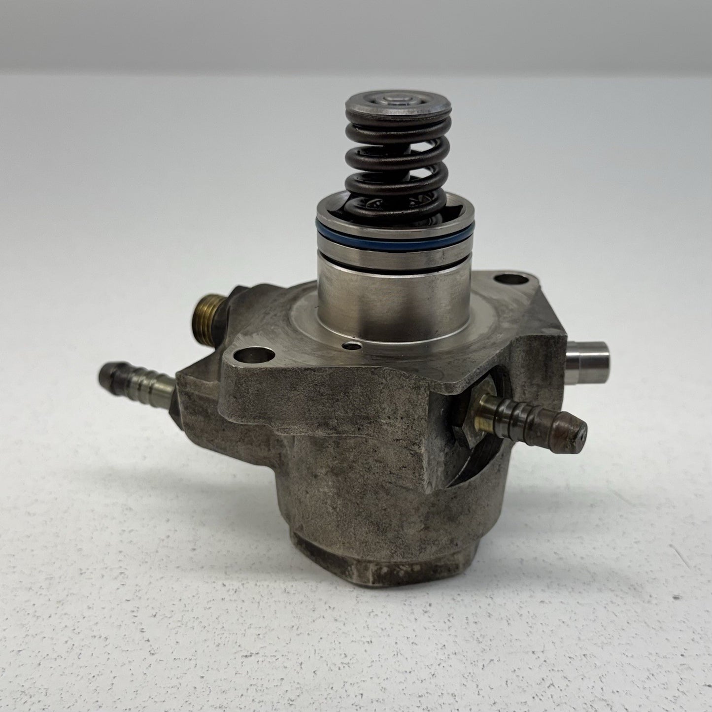 Audi R8 Lamborghini Huracan 5.2L V10 High Pressure Fuel Pump HPFP Pair OEM