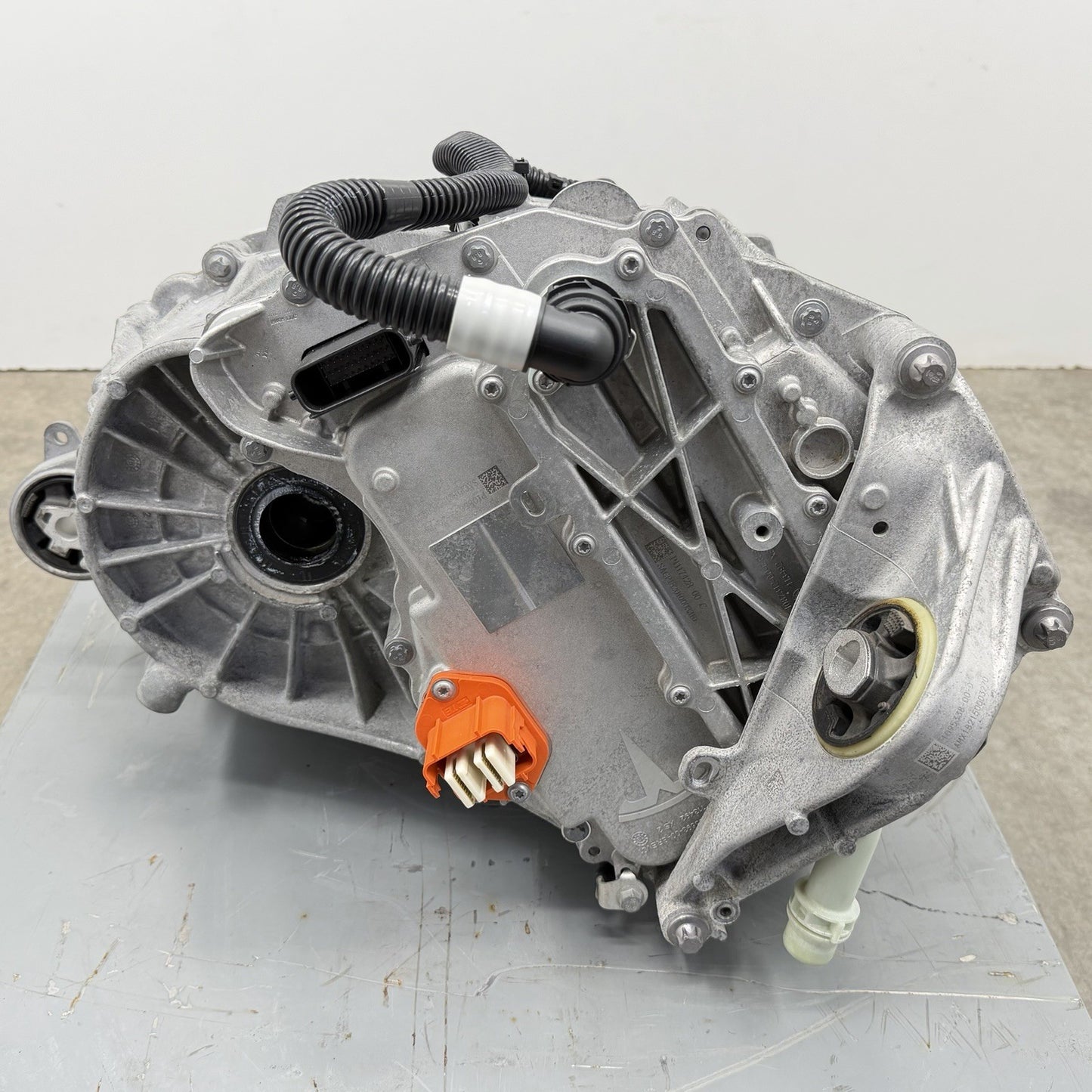 Tesla Model 3 Y Front Drive Unit Inverter Electric Motor Engine 1120960-00-E OEM
