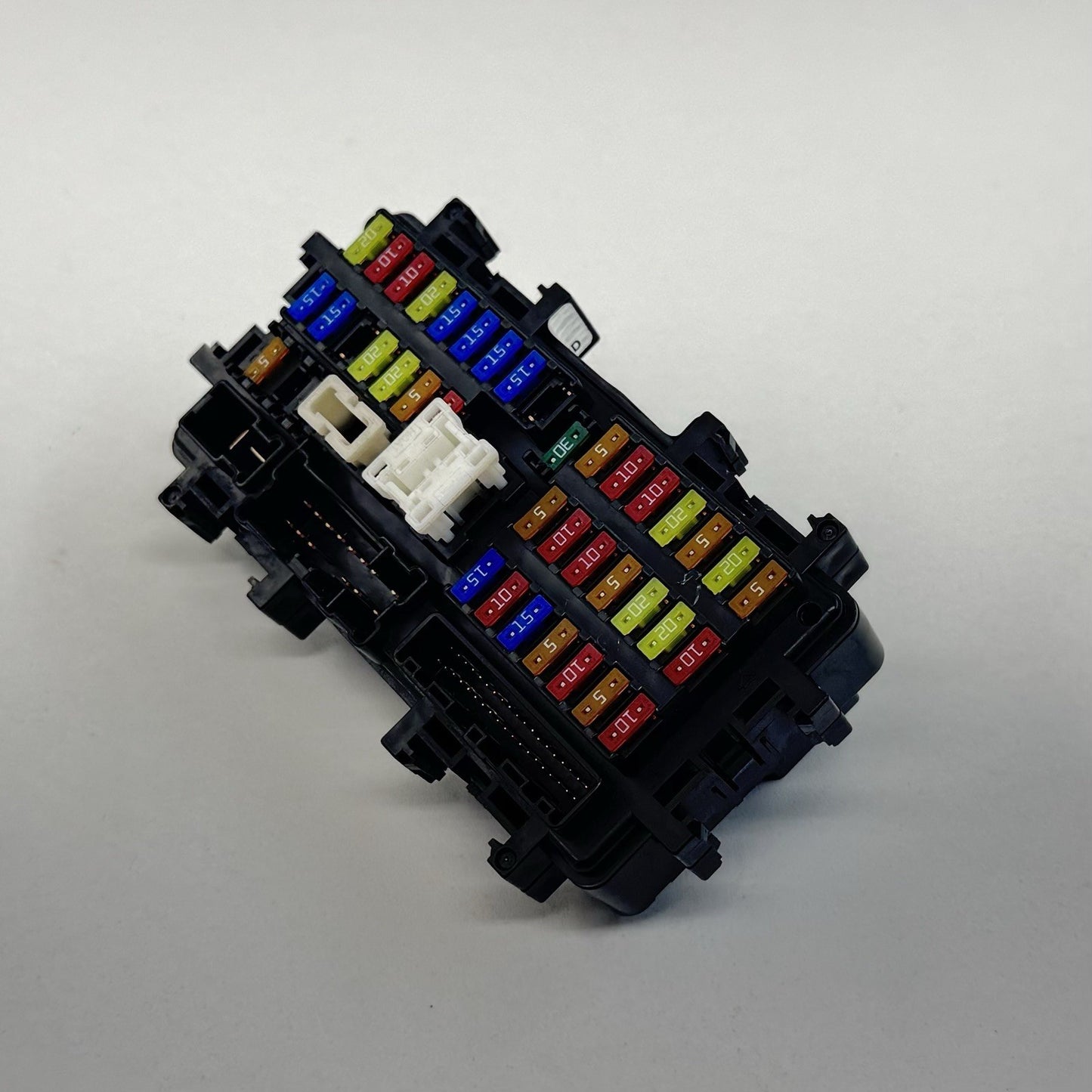 17-22 Infiniti Q60 Interior Cabin Fuse Relay Junction Box OEM